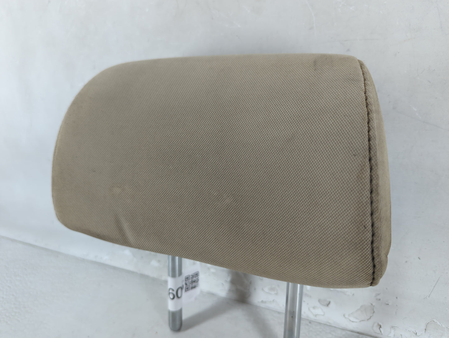 2015-2017 Hyundai Sonata Headrest Head Rest Rear Seat Fits Fits 2015 2016 2017 OEM Used Auto Parts - Oemusedautoparts1.com