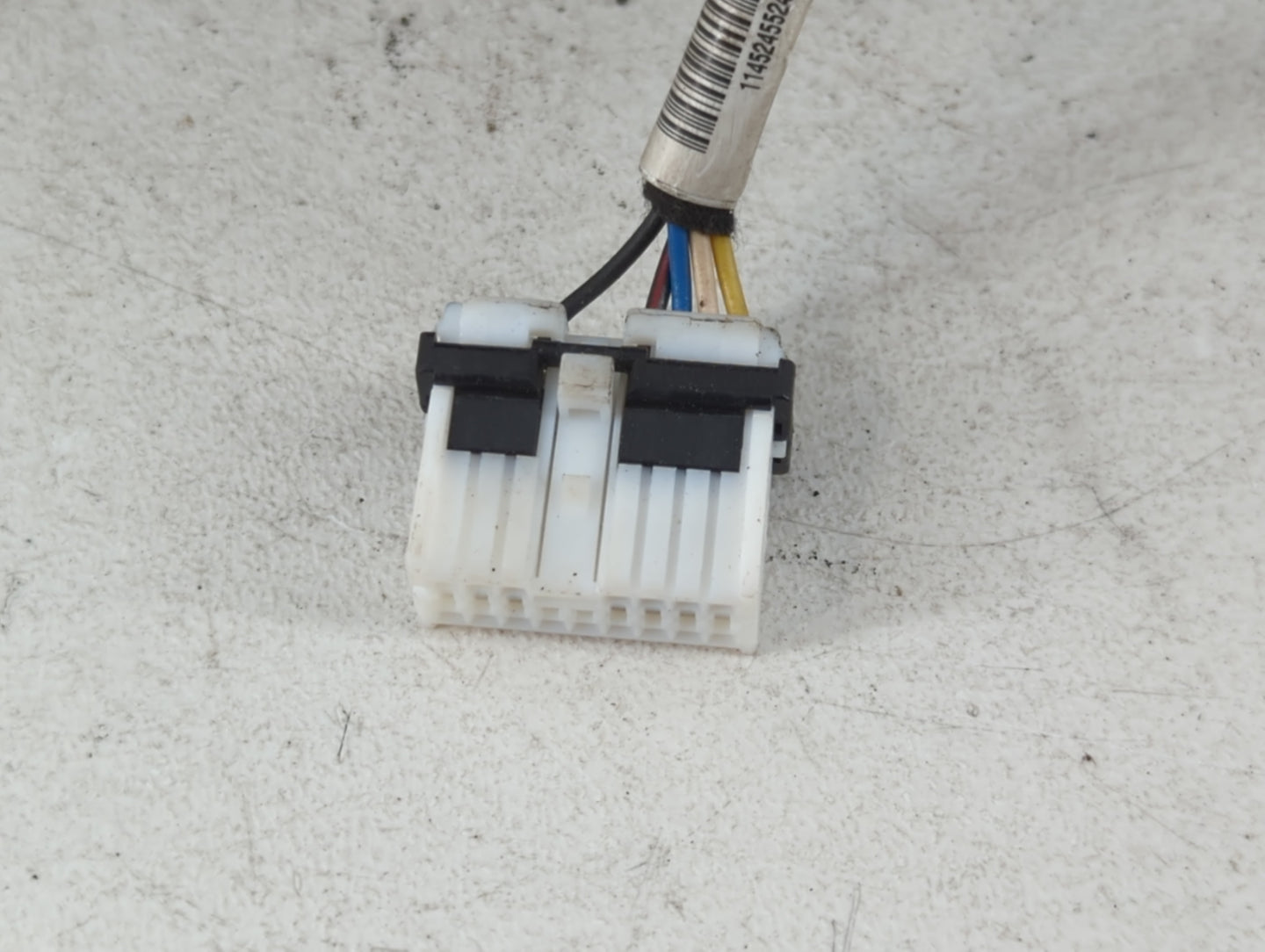 2015 Hyundai Sonata Passenger Side View Mirror - Right Door Mirror OEM Used - Oemusedautoparts1.com