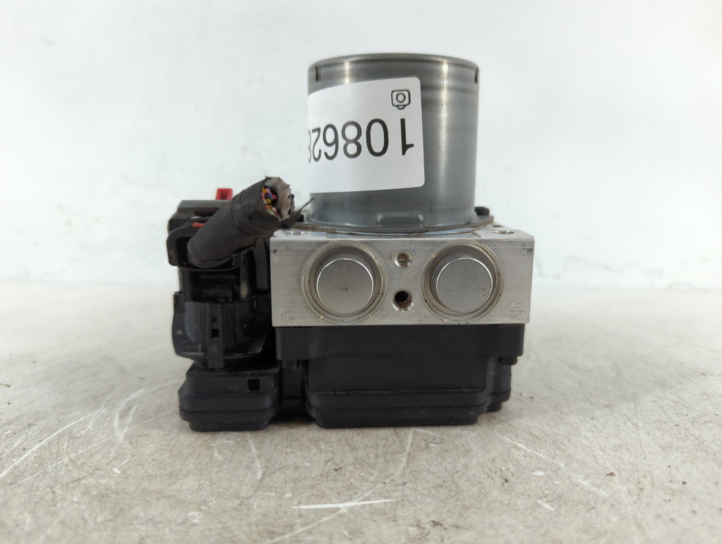2015-2017 Hyundai Sonata ABS Pump Control Module Replacement P/N:58920-C2200 Fits Fits 2015 2016 2017 OEM Used Auto Parts - 