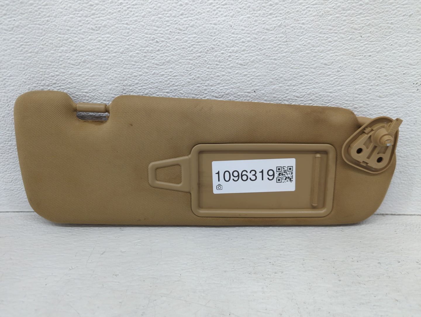 2011-2015 Hyundai Sonata Sun Visor Shade Replacement Driver Left Mirror Fits Fits 2011 2012 2013 2014 2015 OEM Used Auto Par