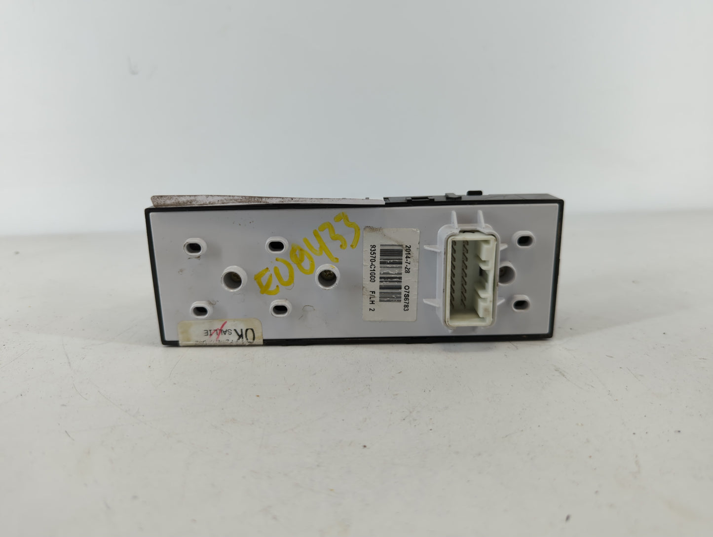 2015-2019 Hyundai Sonata Master Power Window Switch Replacement Driver Side Left P/N:93570-C1000 Fits OEM Used Auto Parts - 