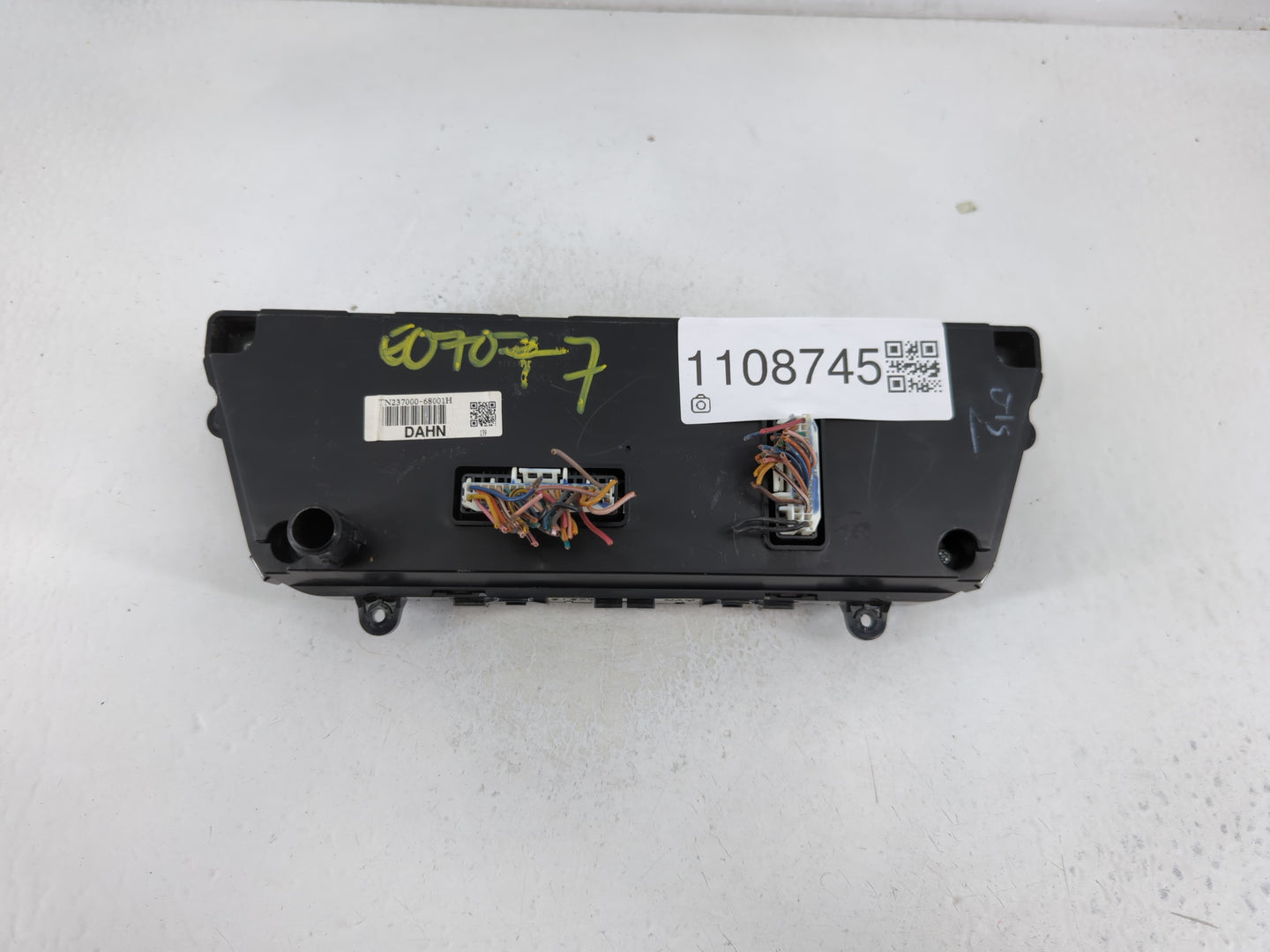 2015-2017 Hyundai Sonata Climate Control Module Temperature AC/Heater Replacement P/N:37000-68501H Fits Fits 2015 2016 2017 