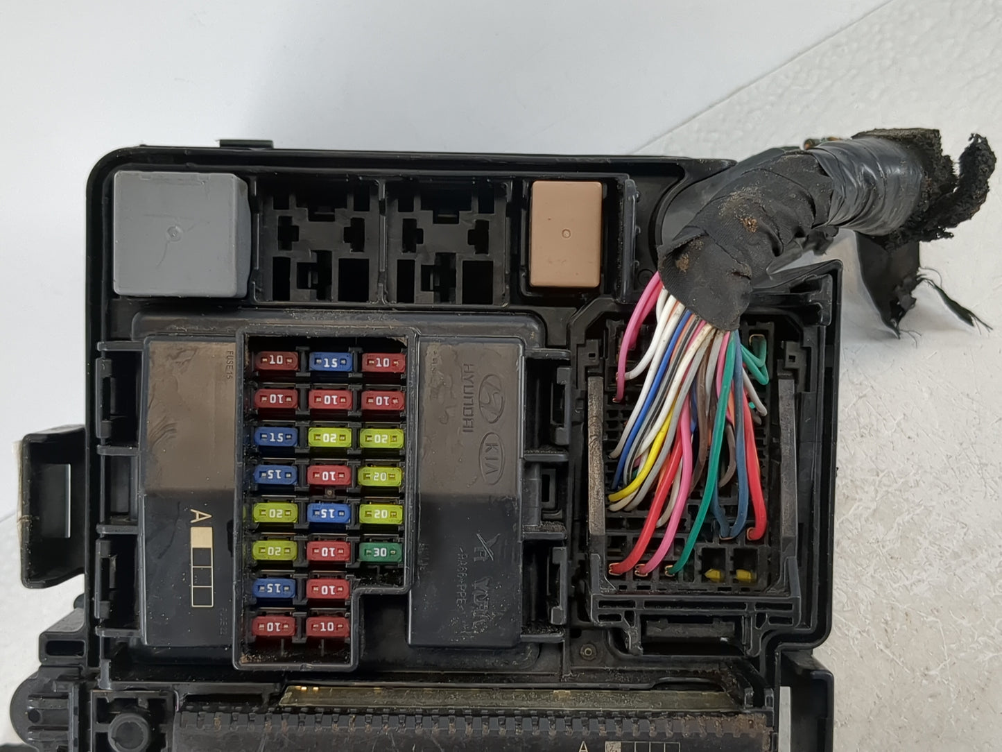 2015 Hyundai Sonata Fusebox Fuse Box Panel Relay Module P/N:91200C2010 Fits OEM Used Auto Parts - Oemusedautoparts1.com
