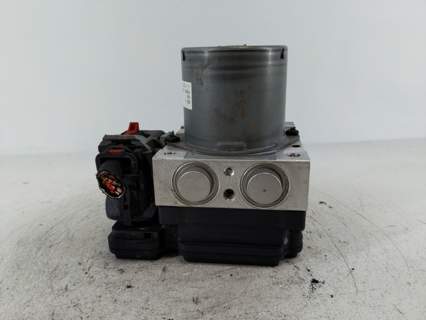2015-2017 Hyundai Sonata ABS Pump Control Module Replacement P/N:58920-C2200 Fits Fits 2015 2016 2017 OEM Used Auto Parts - 