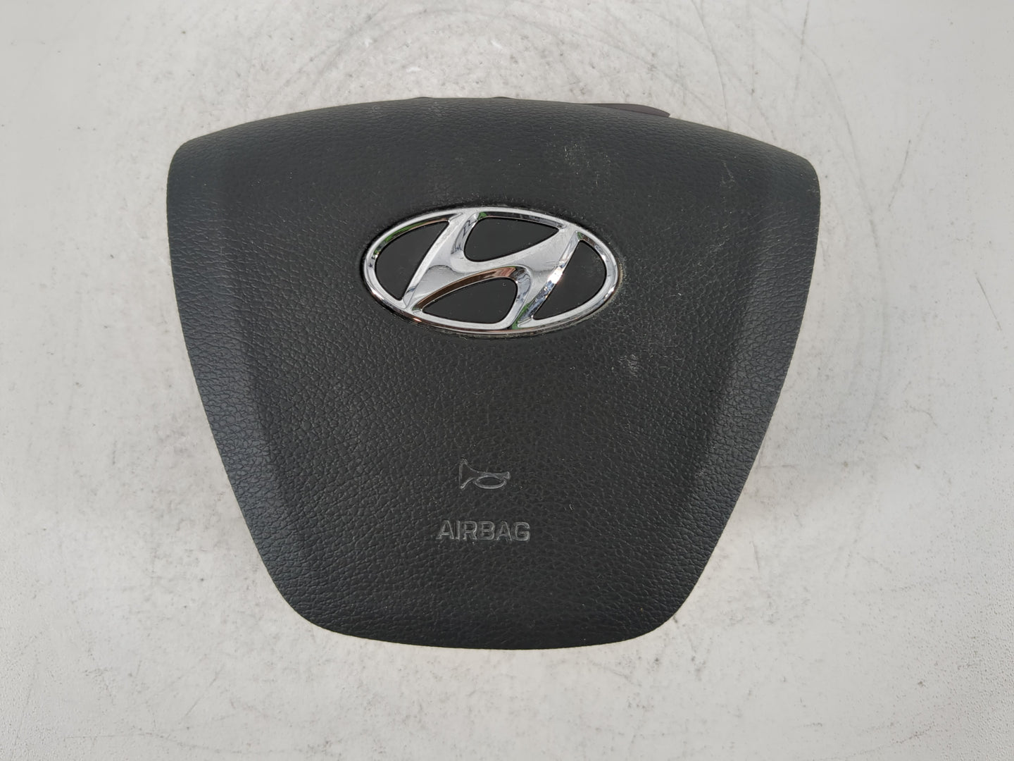 2015-2017 Hyundai Sonata Air Bag Driver Left Steering Wheel Mounted P/N:56900-C2000TRY Fits Fits 2015 2016 2017 OEM Used Aut