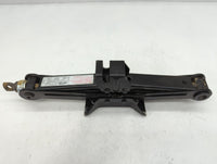 2015 Hyundai Sonata Spare Scissor Car Jack 1112410 - Oemusedautoparts1.com