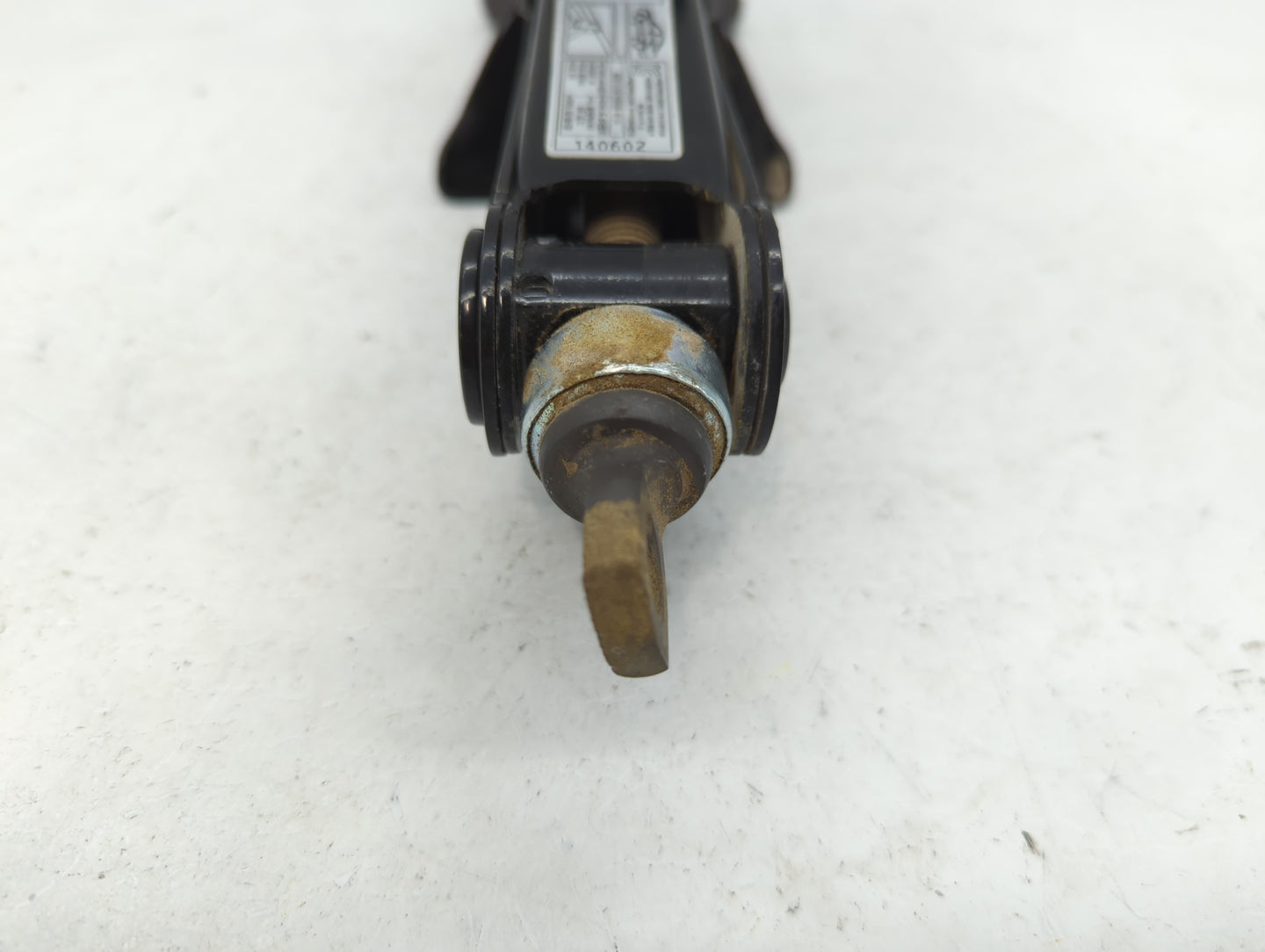 2015 Hyundai Sonata Spare Scissor Car Jack - Oemusedautoparts1.com