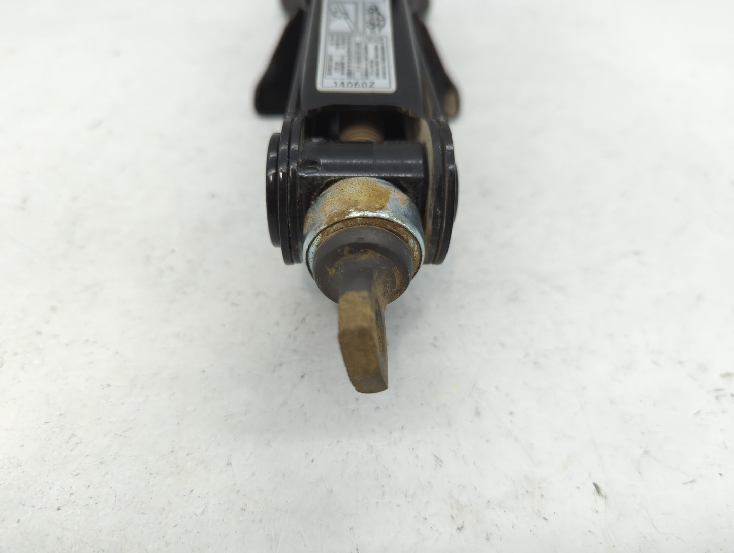 2015 Hyundai Sonata Spare Scissor Car Jack - Oemusedautoparts1.com