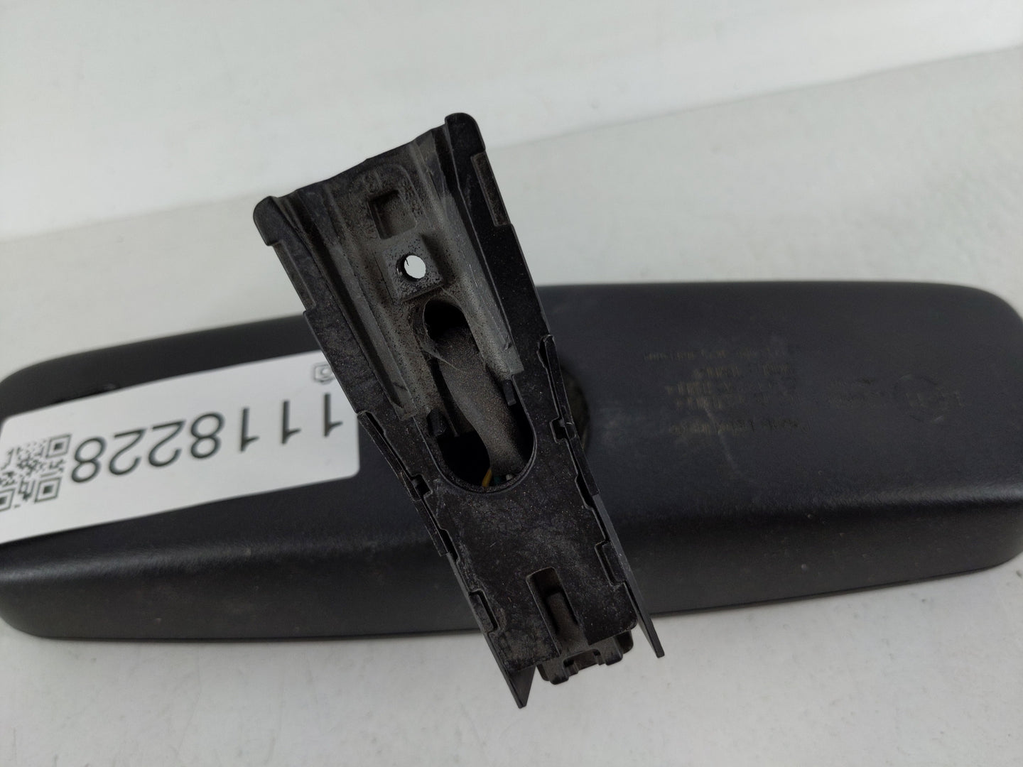 2011-2019 Hyundai Sonata Interior Rear View Mirror Replacement OEM P/N:E11026666 Fits OEM Used Auto Parts - Oemusedautoparts