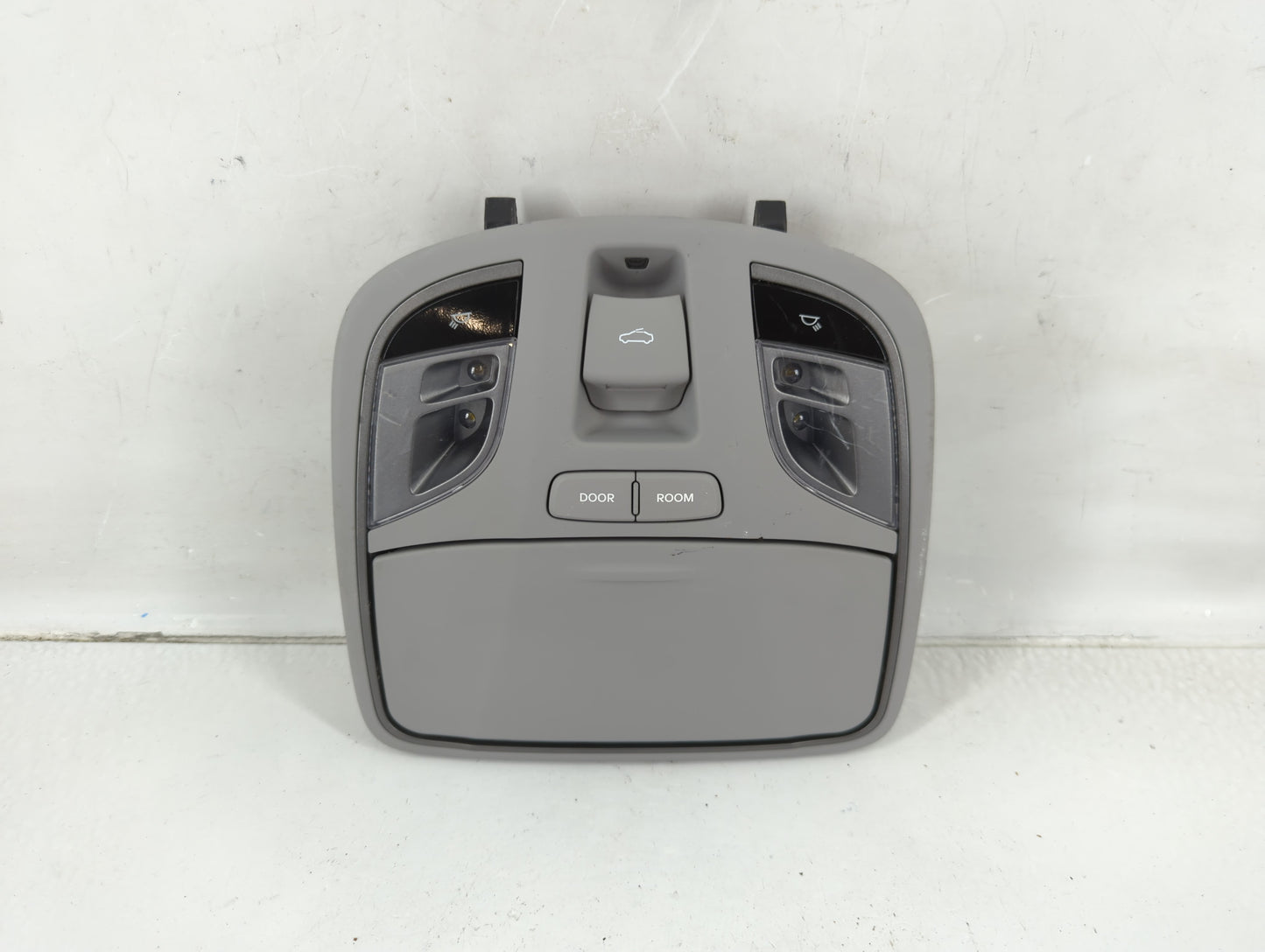 2015 Hyundai Sonata Overhead Roof Console - Oemusedautoparts1.com