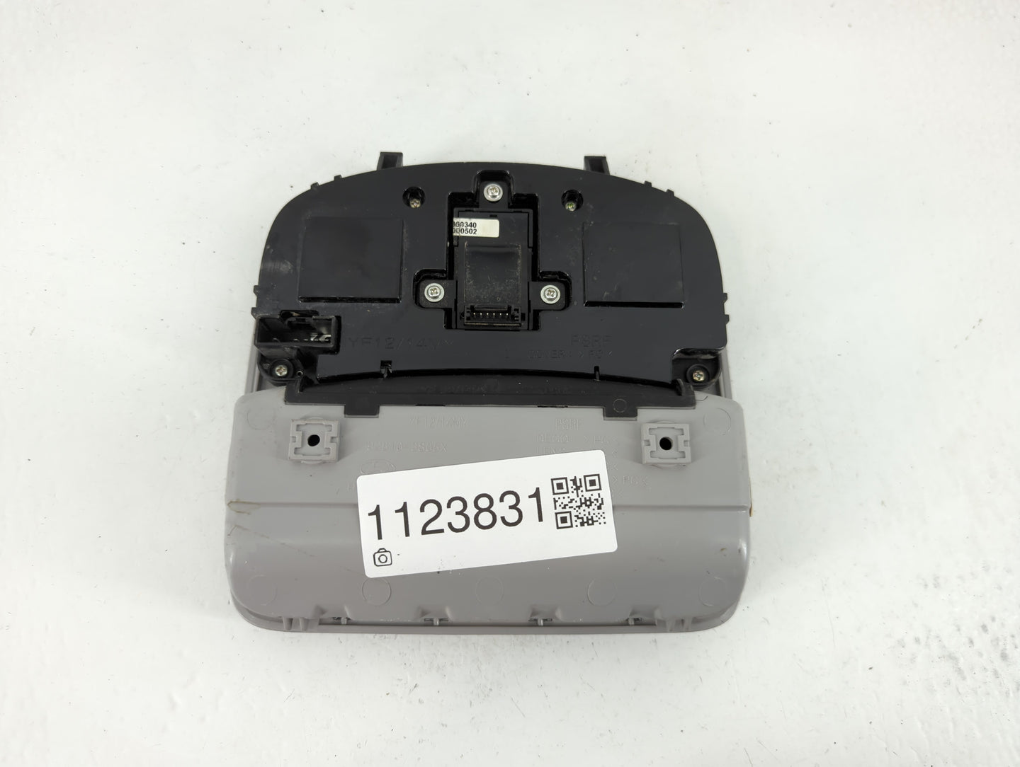 2015 Hyundai Sonata Overhead Roof Console - Oemusedautoparts1.com