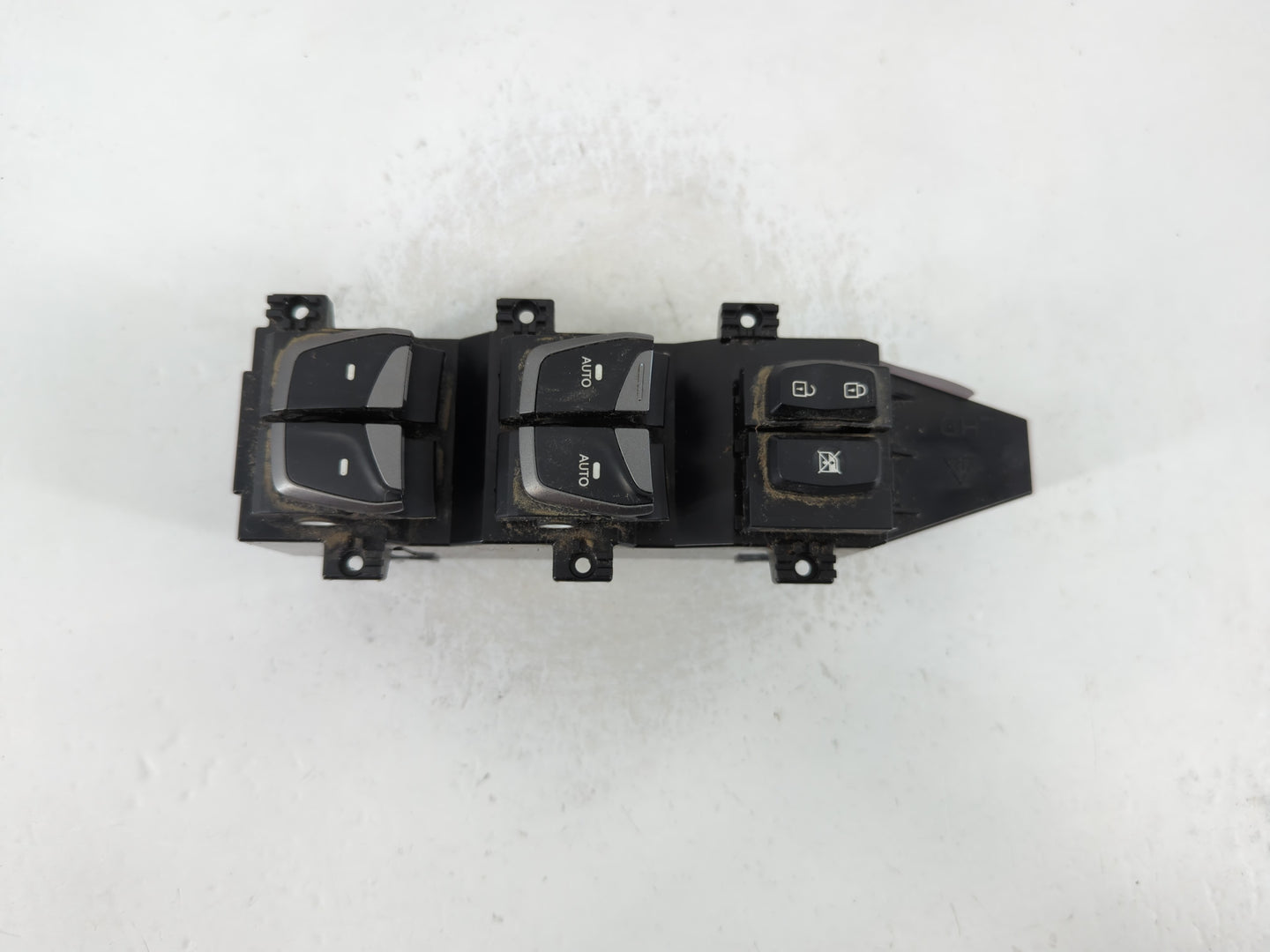 2015-2017 Hyundai Sonata Master Power Window Switch Replacement Driver Side Left P/N:93570-4Z300 Fits Fits 2015 2016 2017 OE