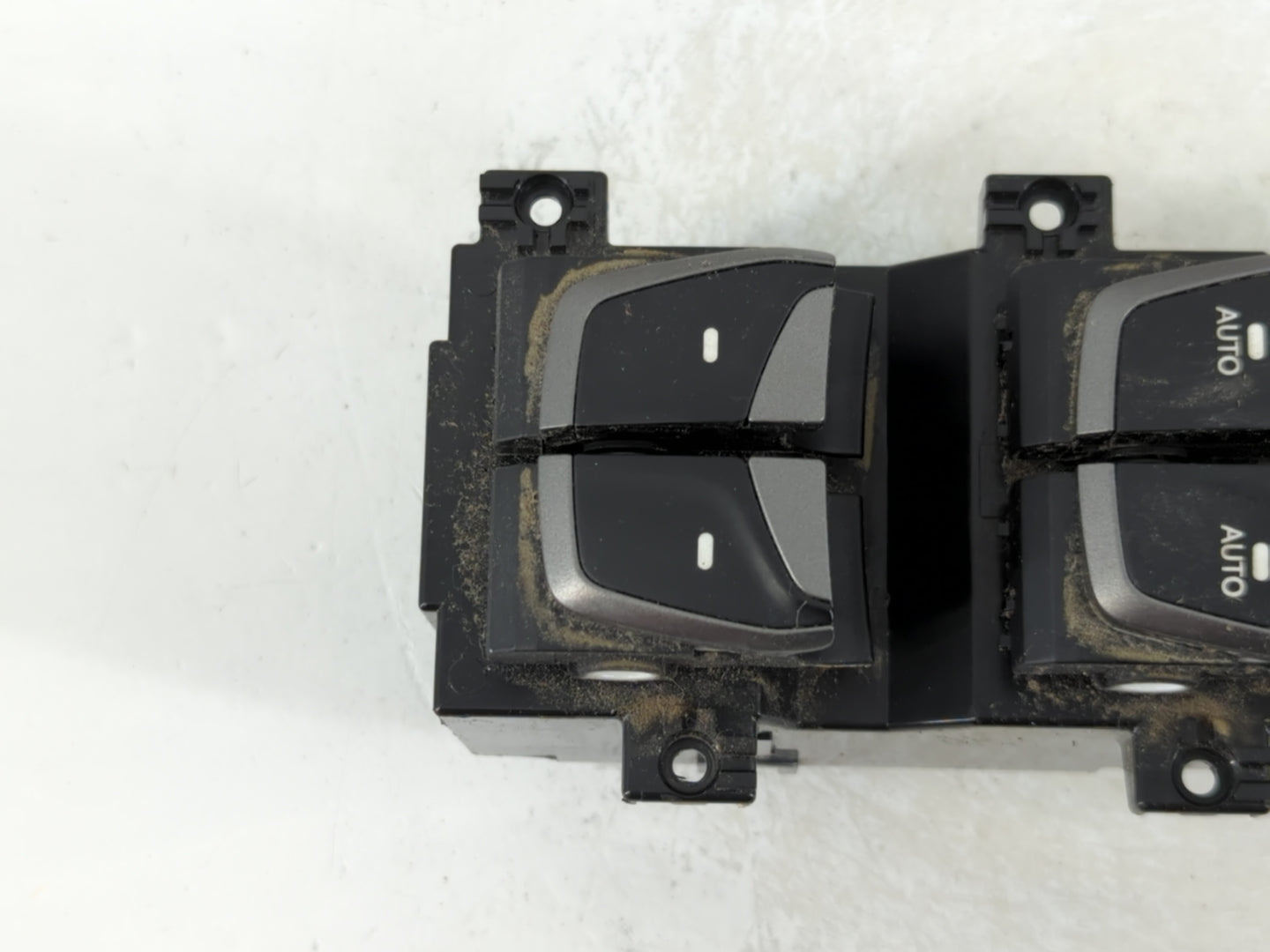 2015-2017 Hyundai Sonata Master Power Window Switch Replacement Driver Side Left P/N:93570-4Z300 Fits Fits 2015 2016 2017 OE