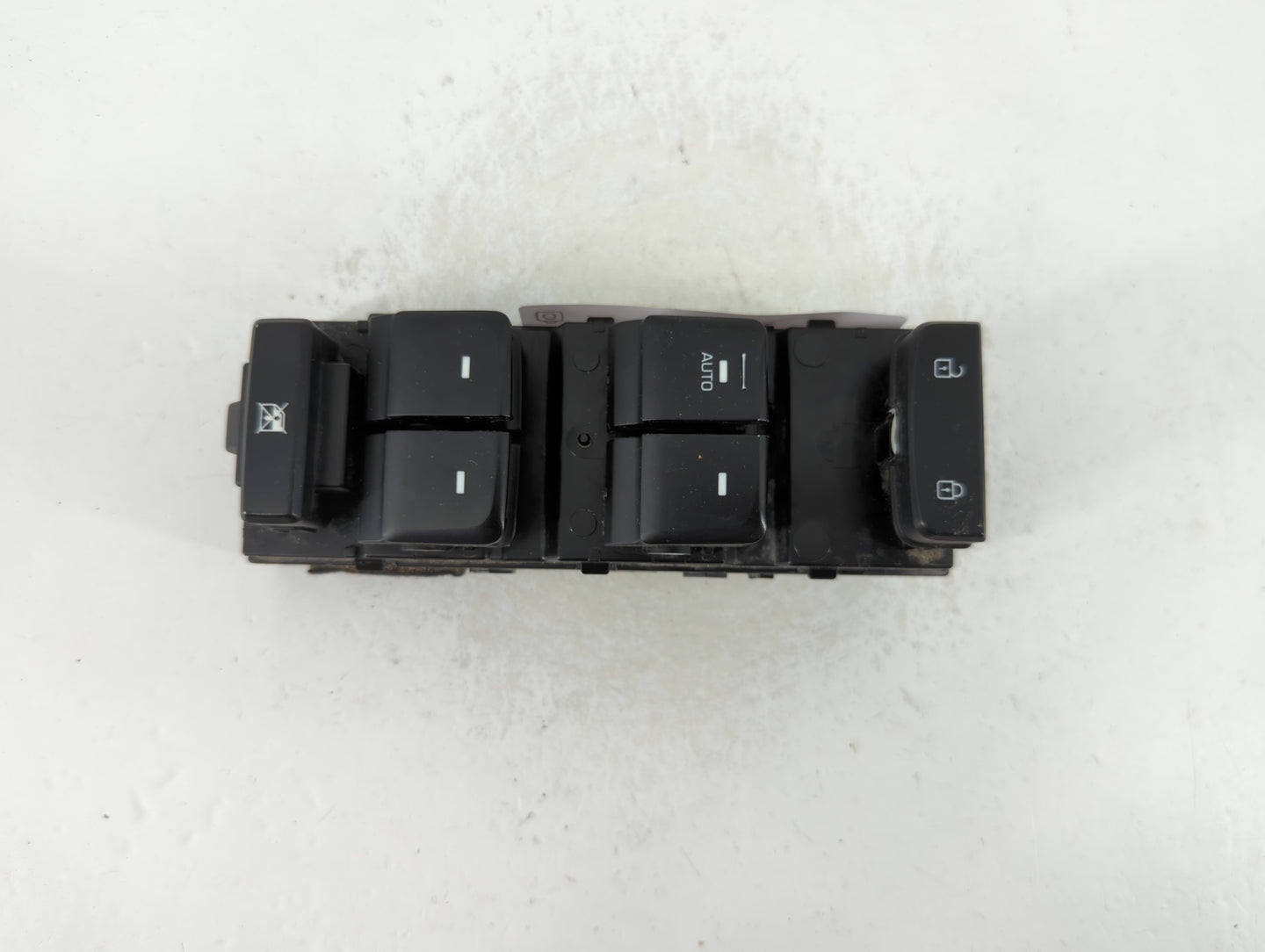 2015-2019 Hyundai Sonata Master Power Window Switch Replacement Driver Side Left P/N:93570-C1000 Fits OEM Used Auto Parts - 
