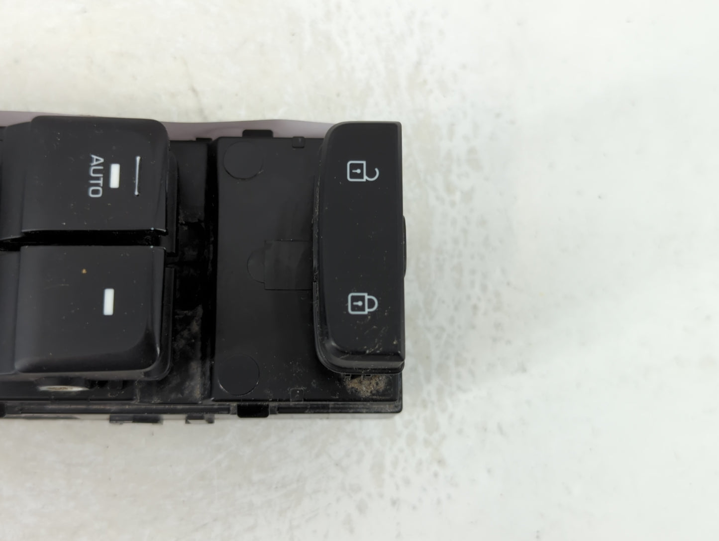2015-2019 Hyundai Sonata Master Power Window Switch Replacement Driver Side Left P/N:93570-C1000 Fits OEM Used Auto Parts - 