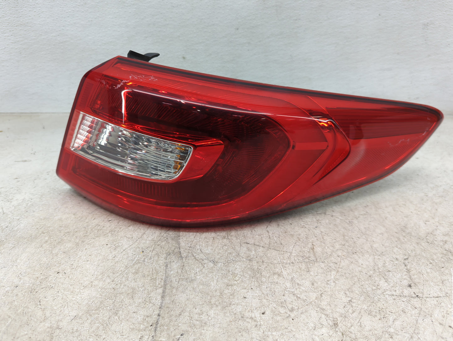 2015-2017 Hyundai Sonata Tail Light Assembly Passenger Right OEM Fits Fits 2015 2016 2017 OEM Used Auto Parts - Oemusedautop