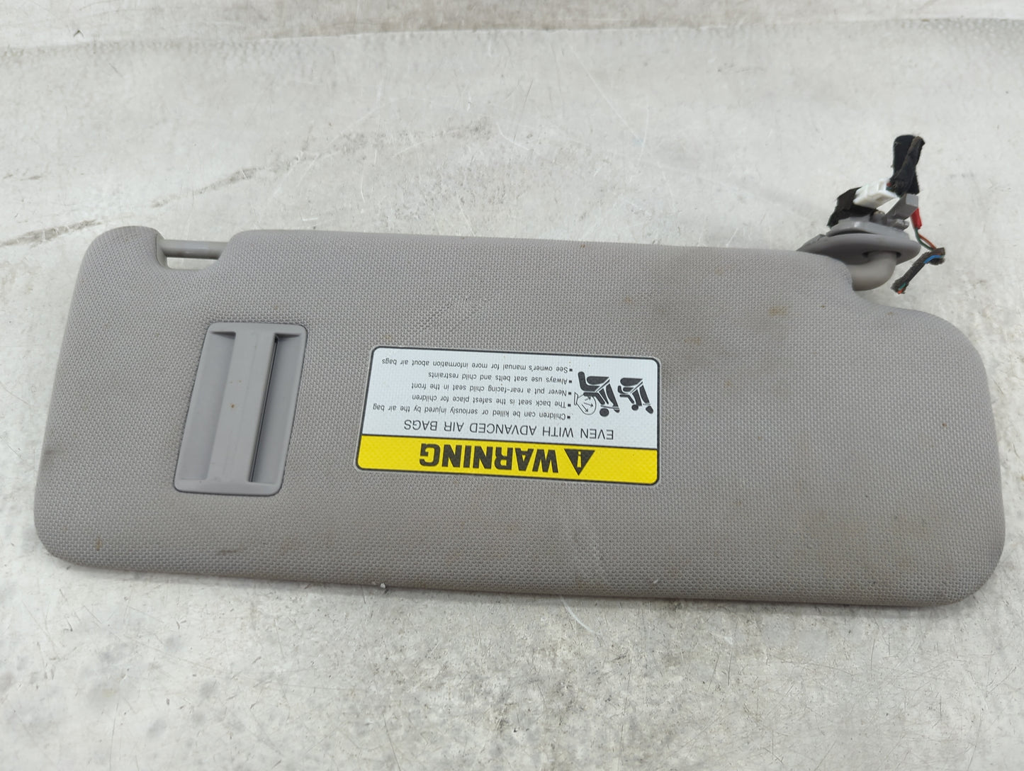 2015-2019 Hyundai Sonata Sun Visor Shade Replacement Driver Left Mirror Fits Fits 2015 2016 2017 2018 2019 OEM Used Auto Par