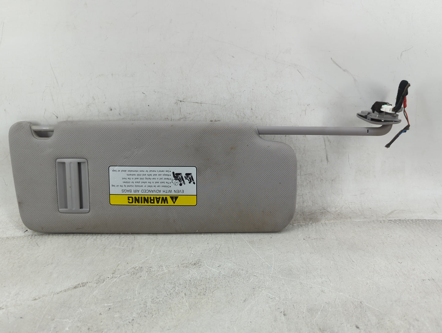 2015-2019 Hyundai Sonata Sun Visor Shade Replacement Driver Left Mirror Fits Fits 2015 2016 2017 2018 2019 OEM Used Auto Par