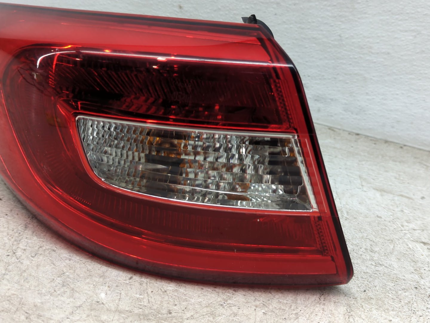 2015-2017 Hyundai Sonata Tail Light Assembly Driver Left OEM Fits Fits 2015 2016 2017 OEM Used Auto Parts - Oemusedautoparts