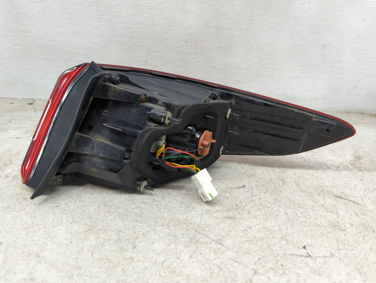 2015-2017 Hyundai Sonata Tail Light Assembly Driver Left OEM Fits Fits 2015 2016 2017 OEM Used Auto Parts - Oemusedautoparts