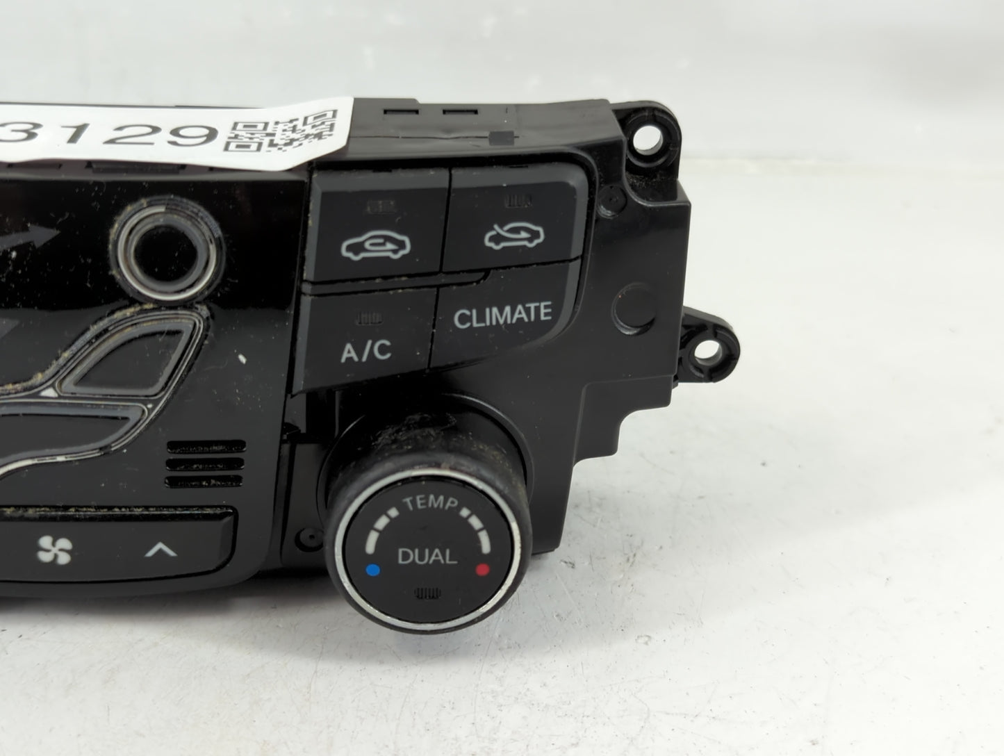 2011-2015 Hyundai Sonata Climate Control Module Temperature AC/Heater Replacement P/N:97250-4RDB5 Fits OEM Used Auto Parts -
