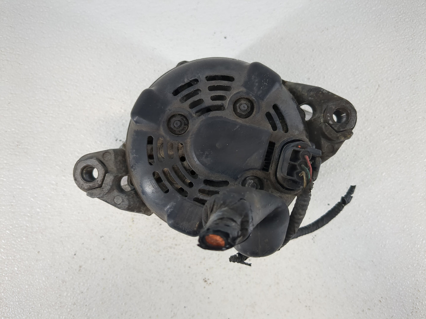 2015-2019 Hyundai Sonata Alternator Replacement Generator Charging Assembly Engine OEM P/N:37300-2G061 Fits OEM Used Auto Pa