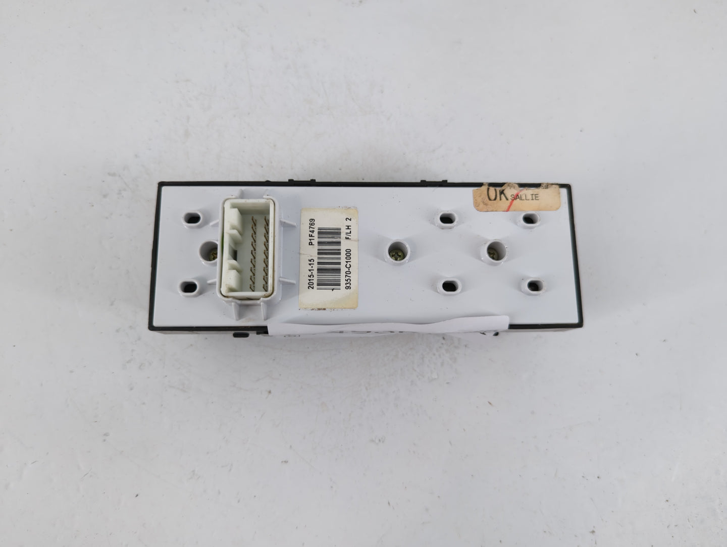 2015-2019 Hyundai Sonata Master Power Window Switch Replacement Driver Side Left P/N:93570-C1000 Fits OEM Used Auto Parts - 