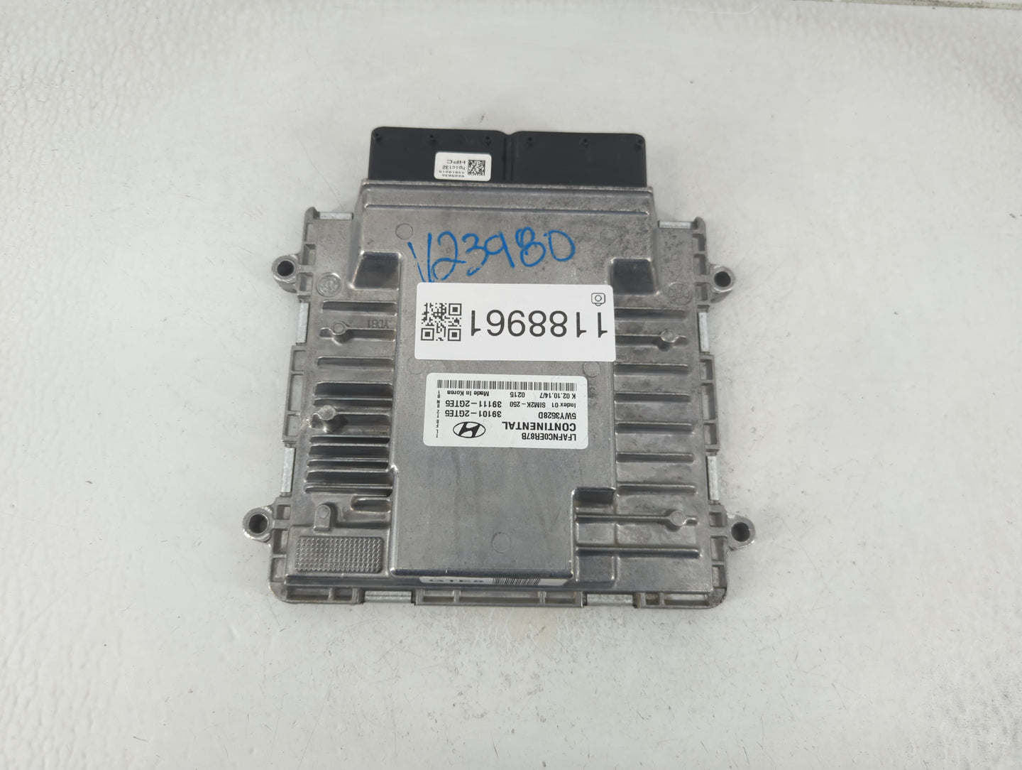 2015-2017 Hyundai Sonata PCM Engine Control Computer ECU ECM PCU OEM P/N:39101-2GTE5 Fits Fits 2015 2016 2017 OEM Used Auto 