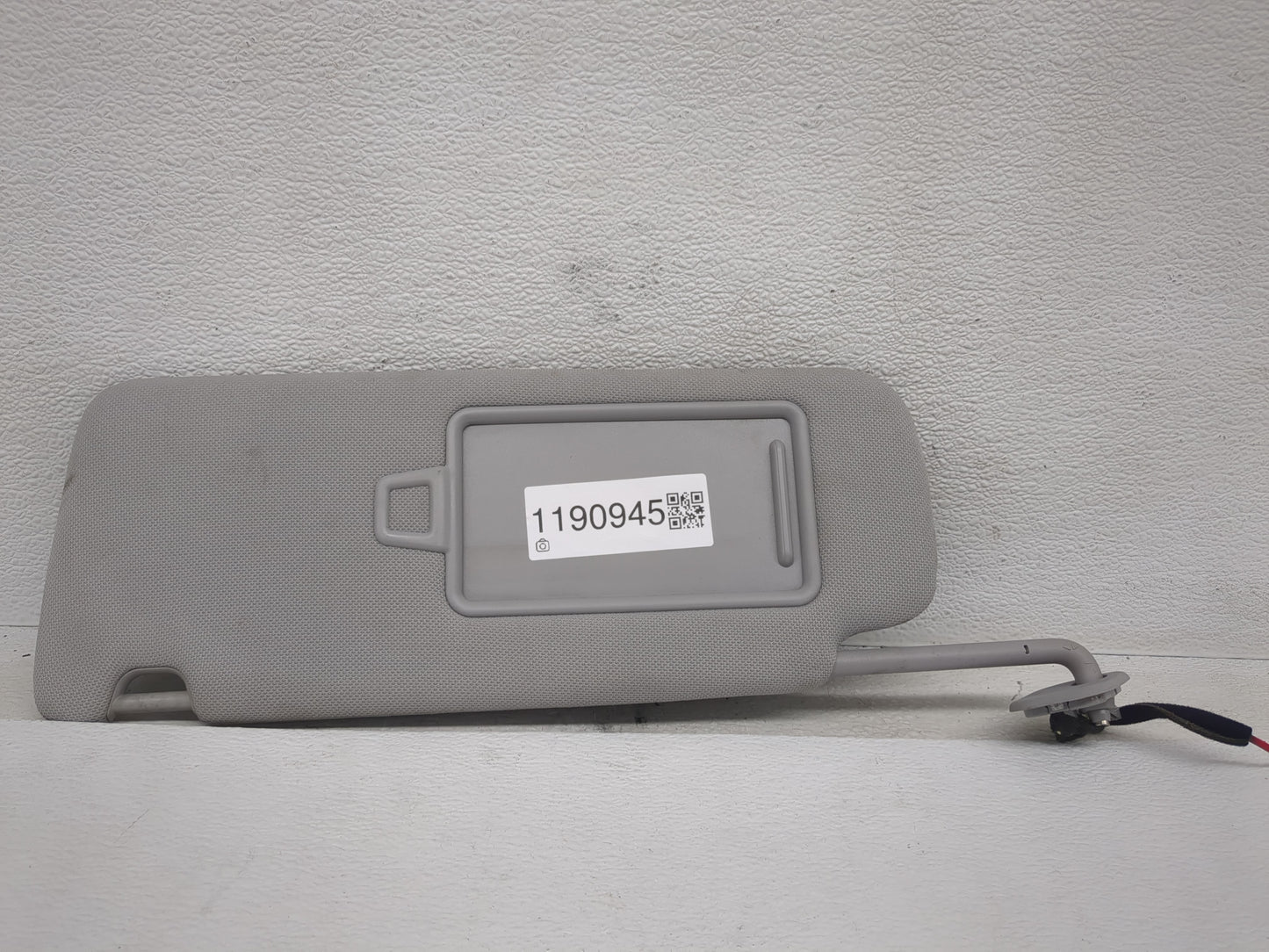 2015-2019 Hyundai Sonata Sun Visor Shade Replacement Passenger Right Mirror Fits Fits 2015 2016 2017 2018 2019 OEM Used Auto
