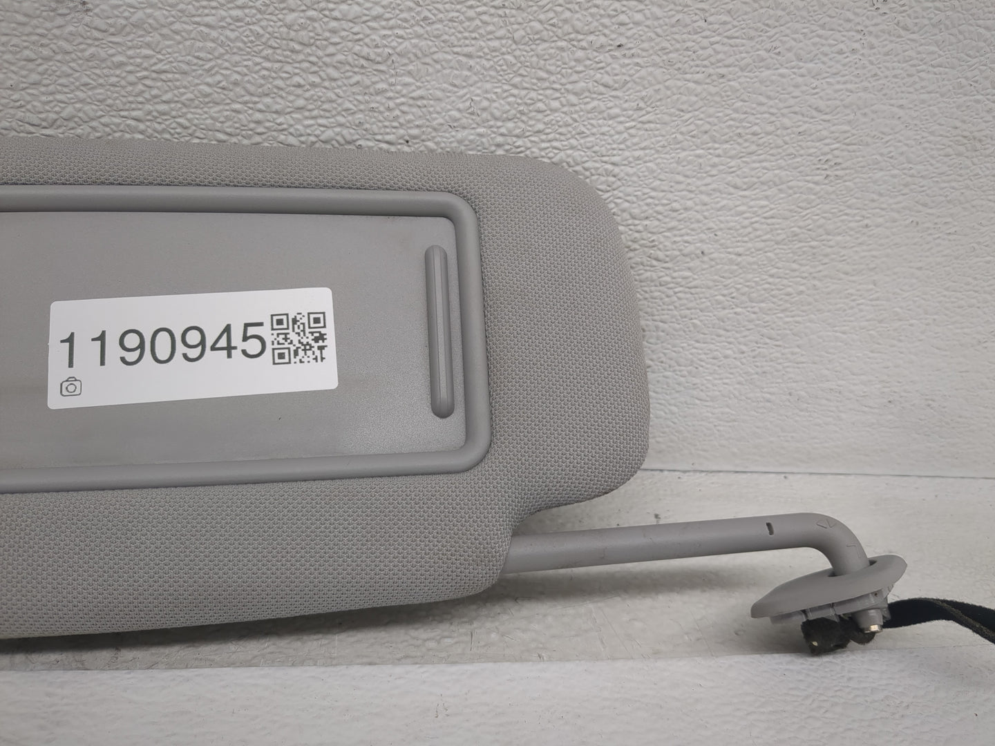 2015-2019 Hyundai Sonata Sun Visor Shade Replacement Passenger Right Mirror Fits Fits 2015 2016 2017 2018 2019 OEM Used Auto