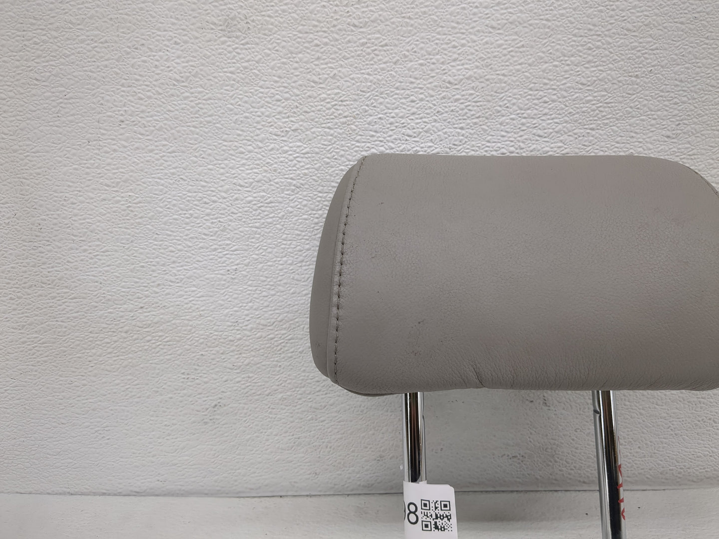 2015-2017 Hyundai Sonata Headrest Head Rest Rear Seat Fits Fits 2015 2016 2017 OEM Used Auto Parts - Oemusedautoparts1.com
