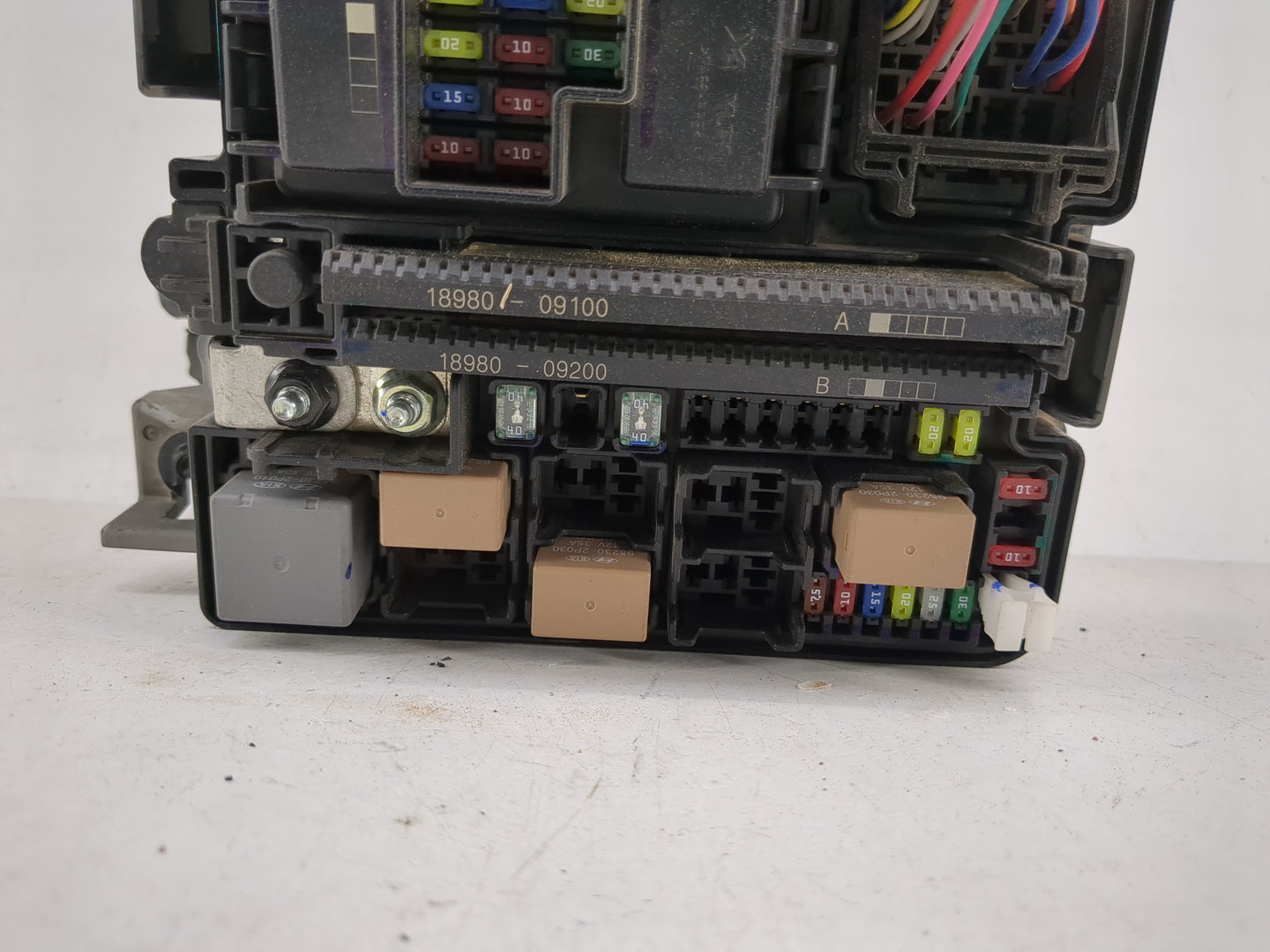 2015 Hyundai Sonata Fusebox Fuse Box Panel Relay Module P/N:6423-0102-7-000 Fits OEM Used Auto Parts - Oemusedautoparts1.com
