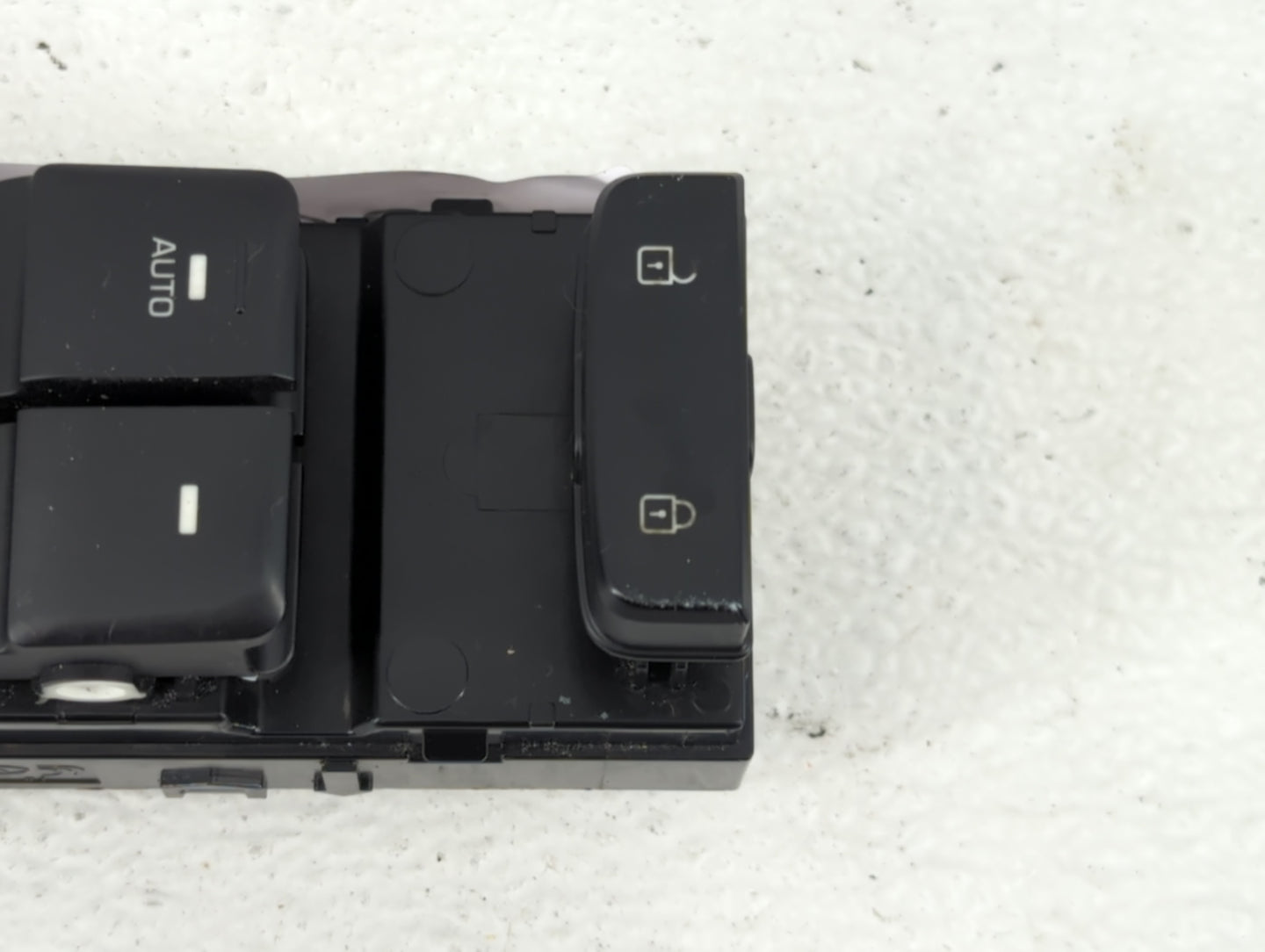 2015-2019 Hyundai Sonata Master Power Window Switch Replacement Driver Side Left P/N:93570-C1000 Fits OEM Used Auto Parts - 