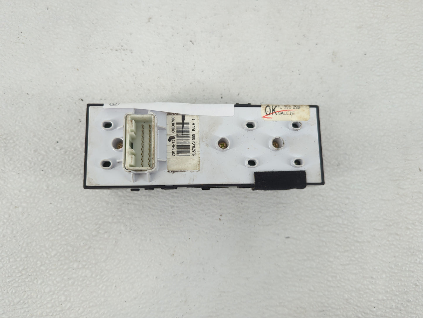 2015-2019 Hyundai Sonata Master Power Window Switch Replacement Driver Side Left P/N:93570-C1000 Fits OEM Used Auto Parts - 