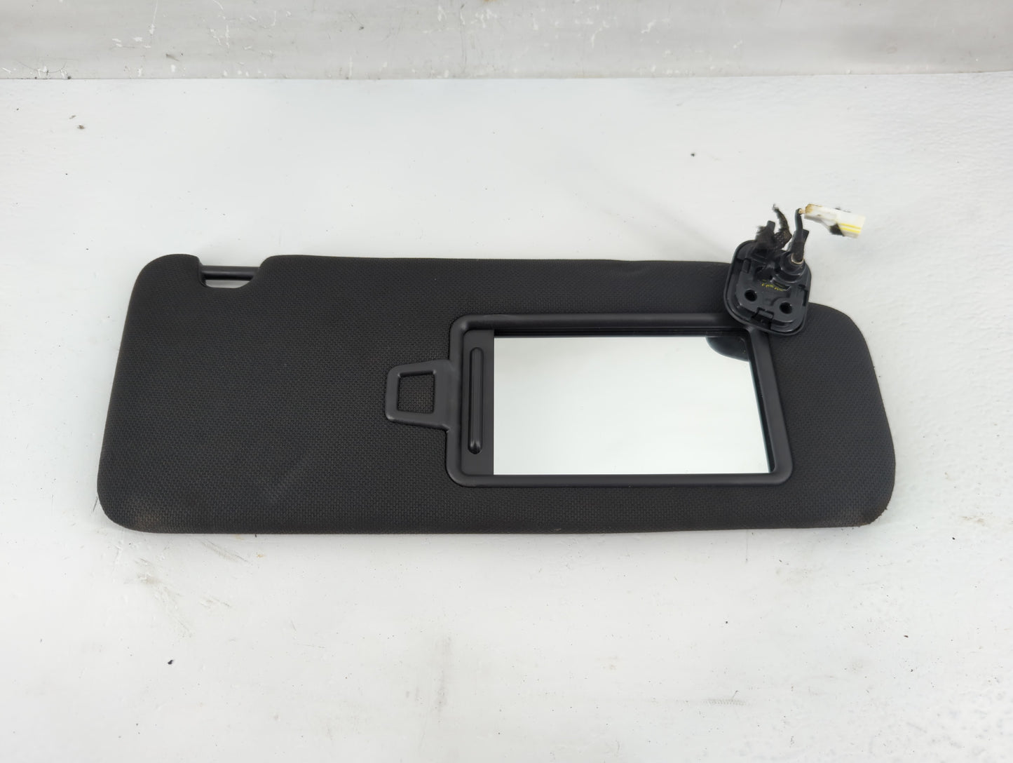 2015-2019 Hyundai Sonata Sun Visor Shade Replacement Passenger Right Mirror Fits Fits 2015 2016 2017 2018 2019 OEM Used Auto