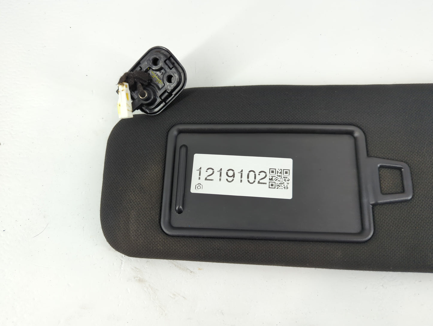 2015-2019 Hyundai Sonata Sun Visor Shade Replacement Driver Left Mirror Fits Fits 2015 2016 2017 2018 2019 OEM Used Auto Par