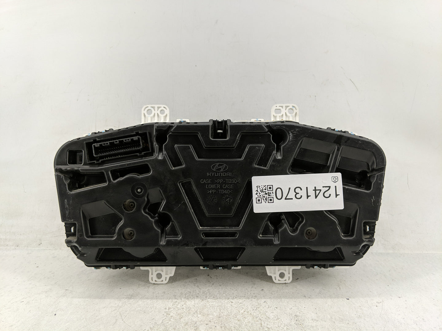 2015 Hyundai Sonata Instrument Cluster Speedometer Gauges P/N:94001-C2100 Fits OEM Used Auto Parts - Oemusedautoparts1.com