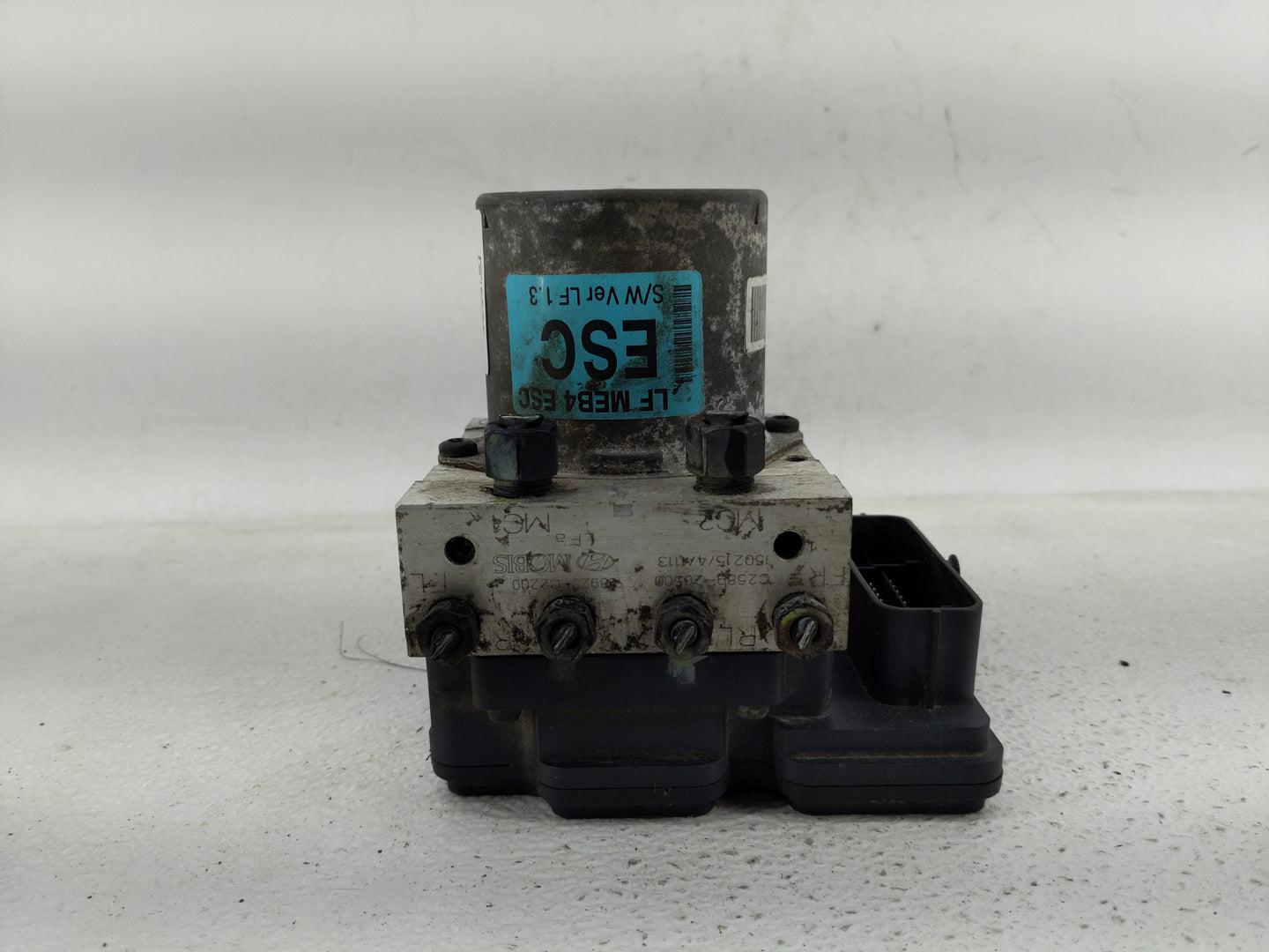 2015-2017 Hyundai Sonata ABS Pump Control Module Replacement P/N:58920-C2200 C2589-20500 Fits Fits 2015 2016 2017 OEM Used A