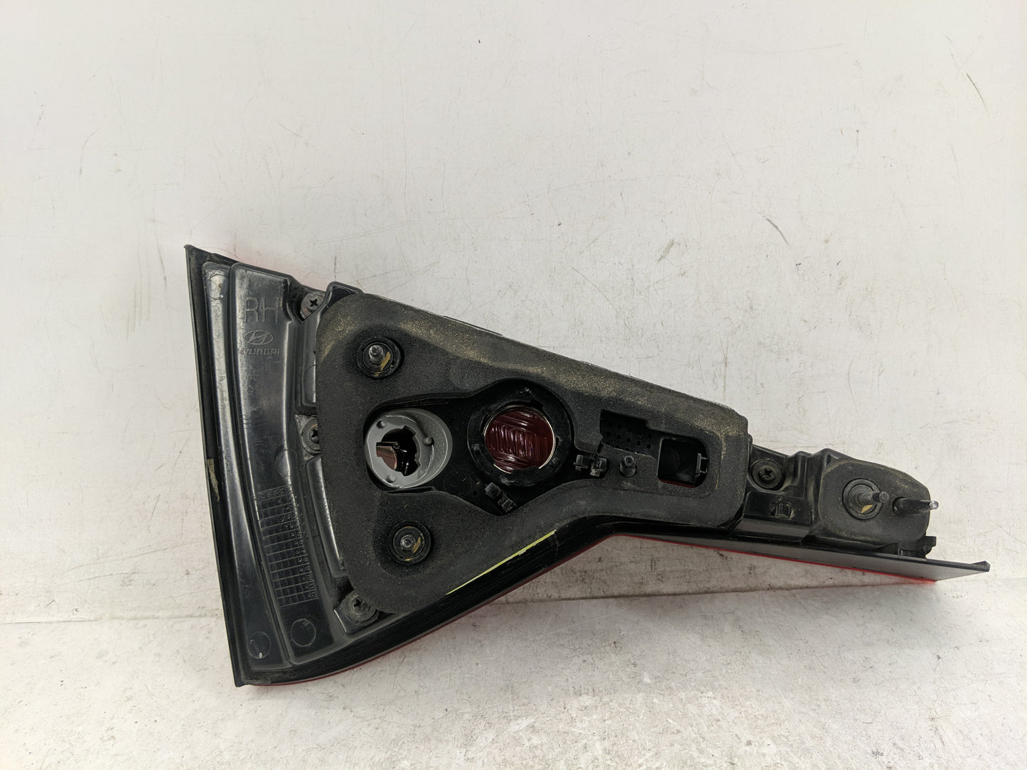 2015-2017 Hyundai Sonata Tail Light Assembly Passenger Right OEM Fits Fits 2015 2016 2017 OEM Used Auto Parts - Oemusedautop