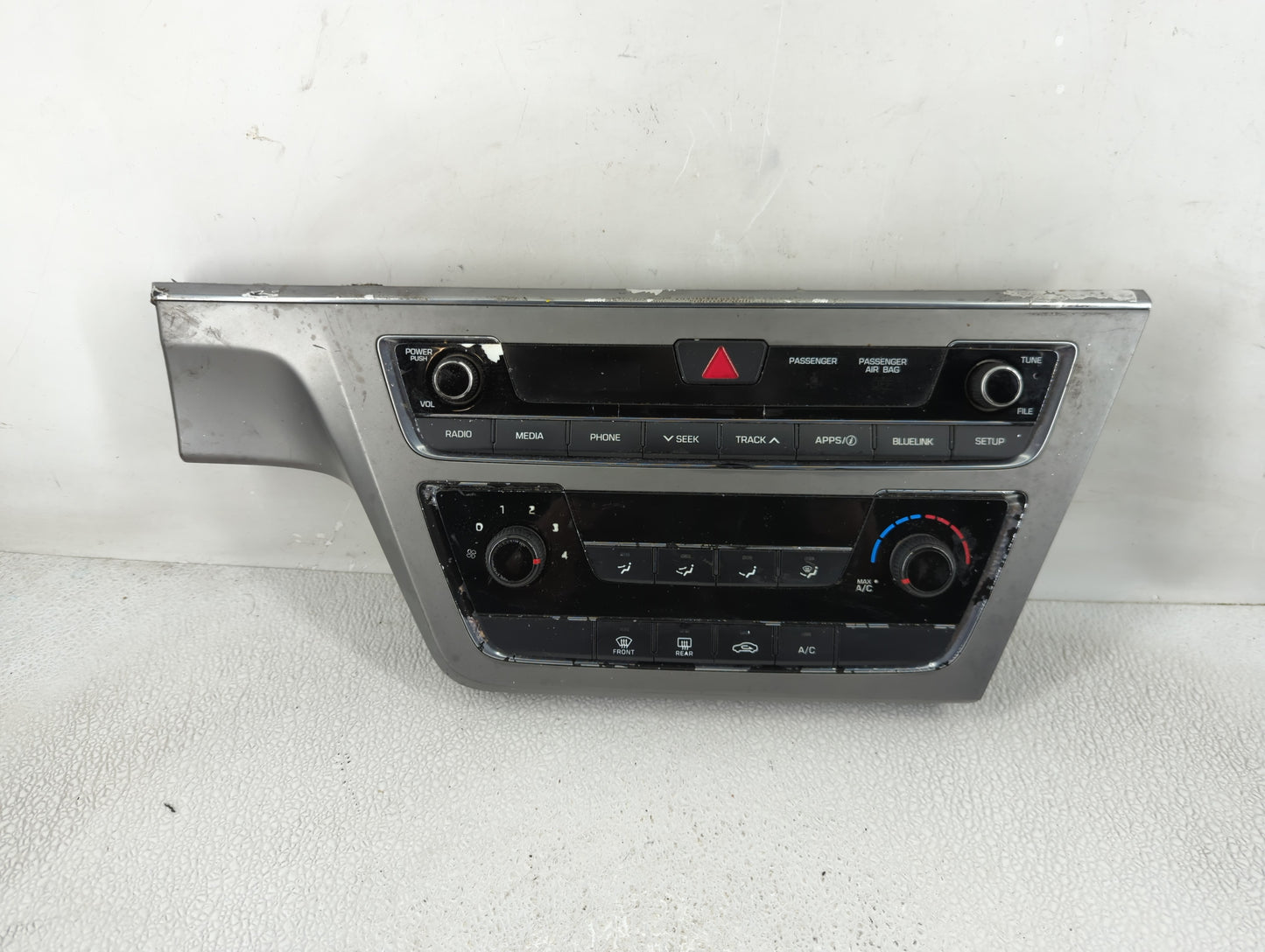 2015 Hyundai Sonata Climate Control Module Temperature AC/Heater Replacement P/N:94510-C2530 Fits OEM Used Auto Parts - Oemu