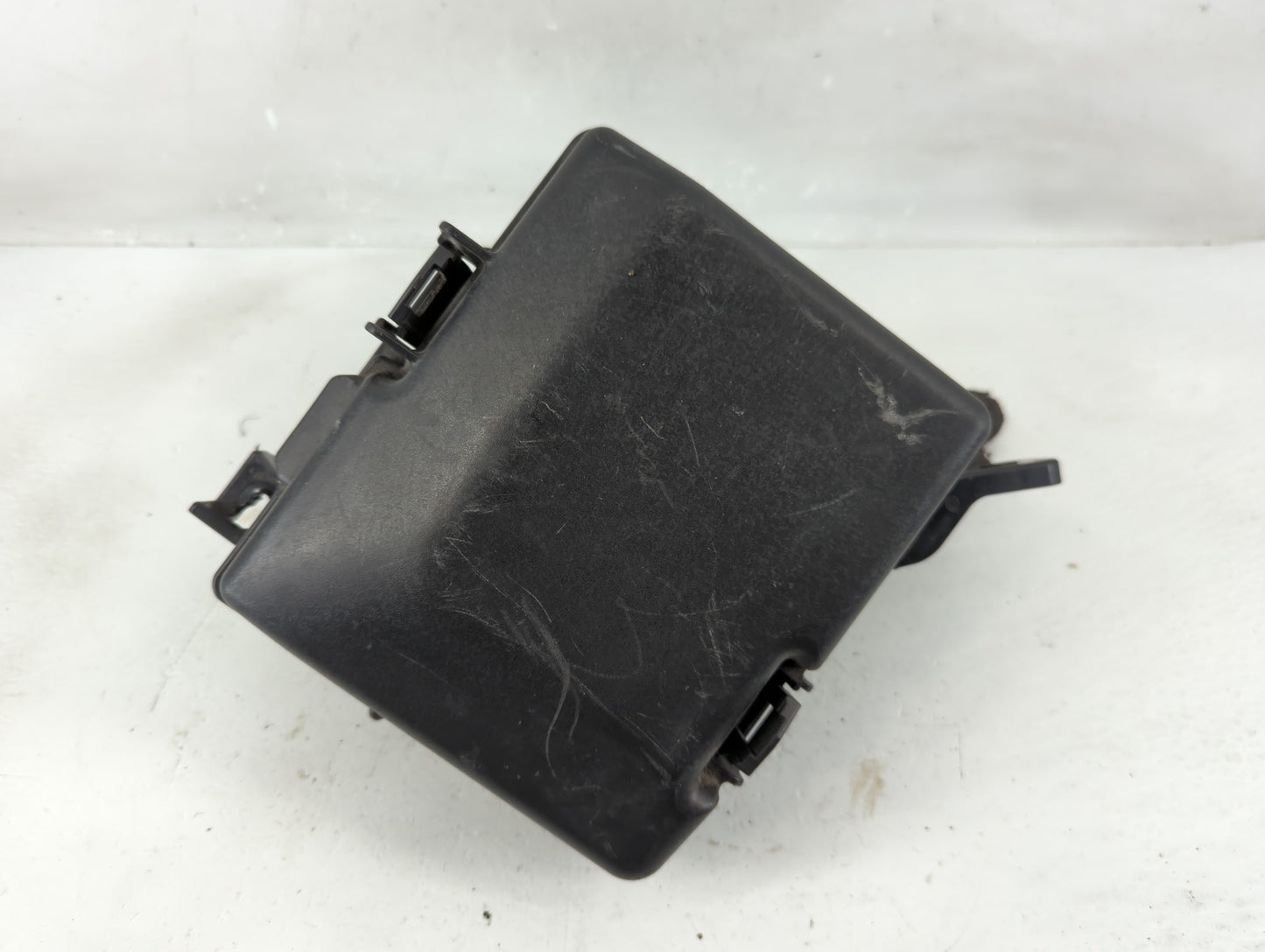 2015 Hyundai Sonata Fusebox Fuse Box Panel Relay Module P/N:91950-C1820 Fits OEM Used Auto Parts - Oemusedautoparts1.com