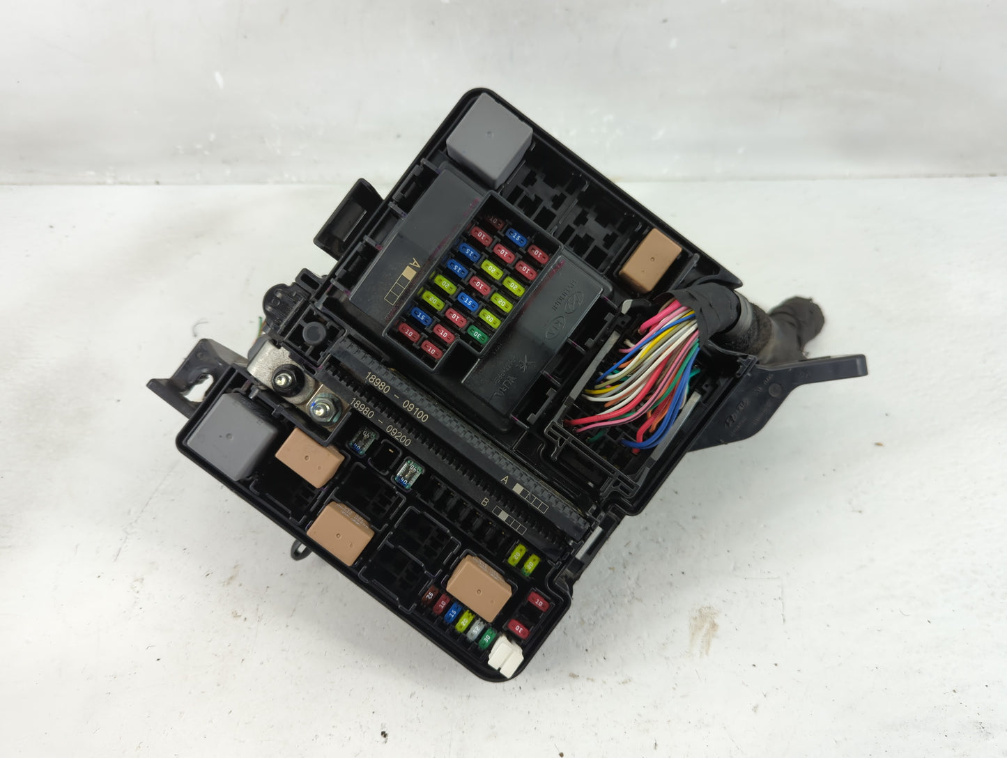 2015 Hyundai Sonata Fusebox Fuse Box Panel Relay Module P/N:91950-C1820 Fits OEM Used Auto Parts - Oemusedautoparts1.com