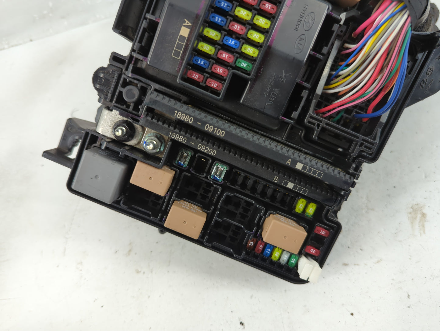 2015 Hyundai Sonata Fusebox Fuse Box Panel Relay Module P/N:91950-C1820 Fits OEM Used Auto Parts - Oemusedautoparts1.com