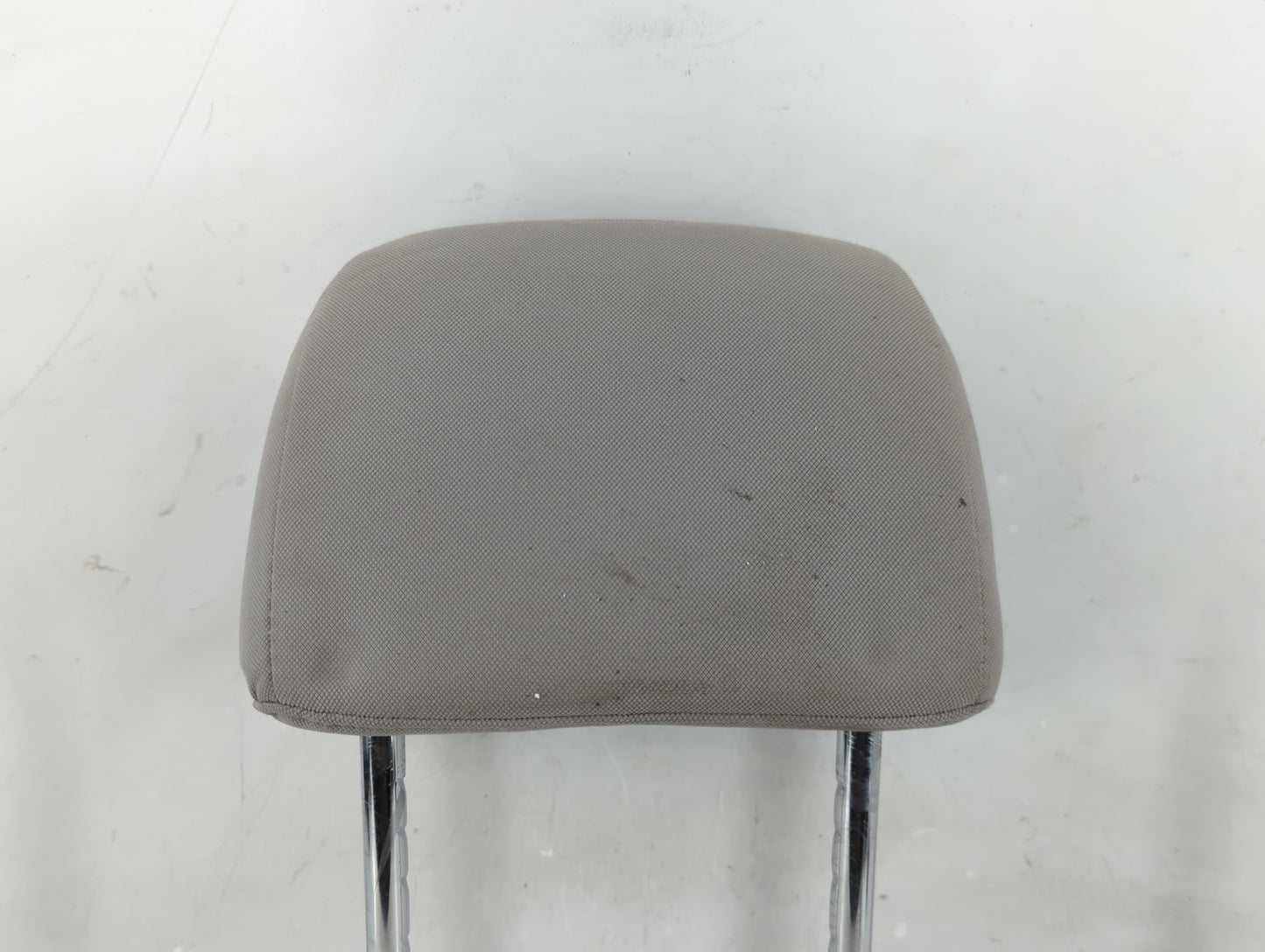 2015 Hyundai Sonata Headrest Head Rest Front Driver Seat Gray - Oemusedautoparts1.com