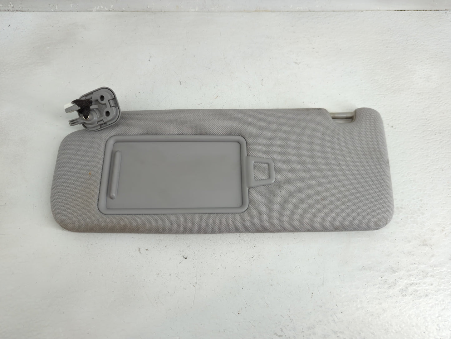2015-2019 Hyundai Sonata Sun Visor Shade Replacement Driver Left Mirror Fits Fits 2015 2016 2017 2018 2019 OEM Used Auto Par