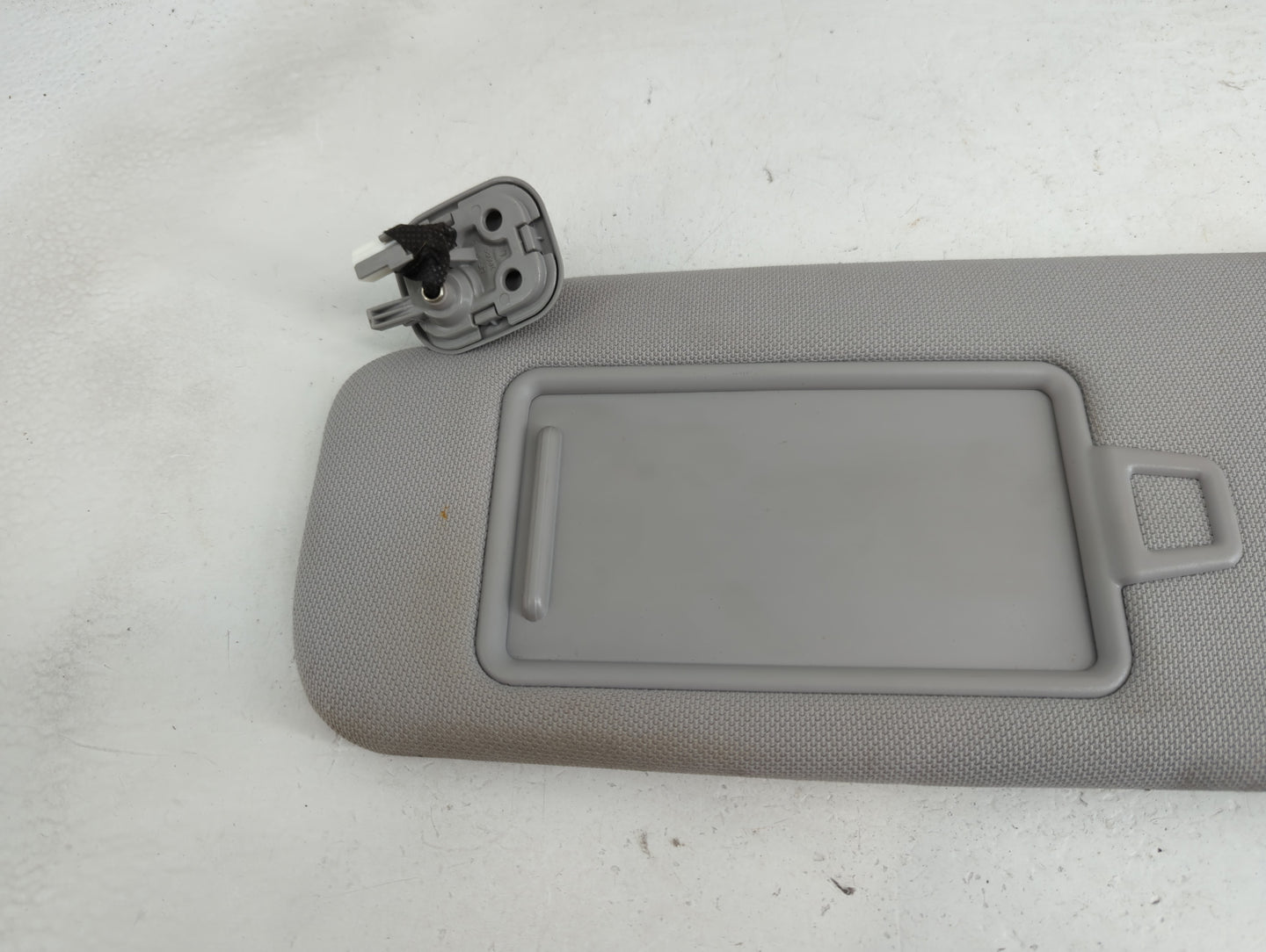 2015-2019 Hyundai Sonata Sun Visor Shade Replacement Driver Left Mirror Fits Fits 2015 2016 2017 2018 2019 OEM Used Auto Par