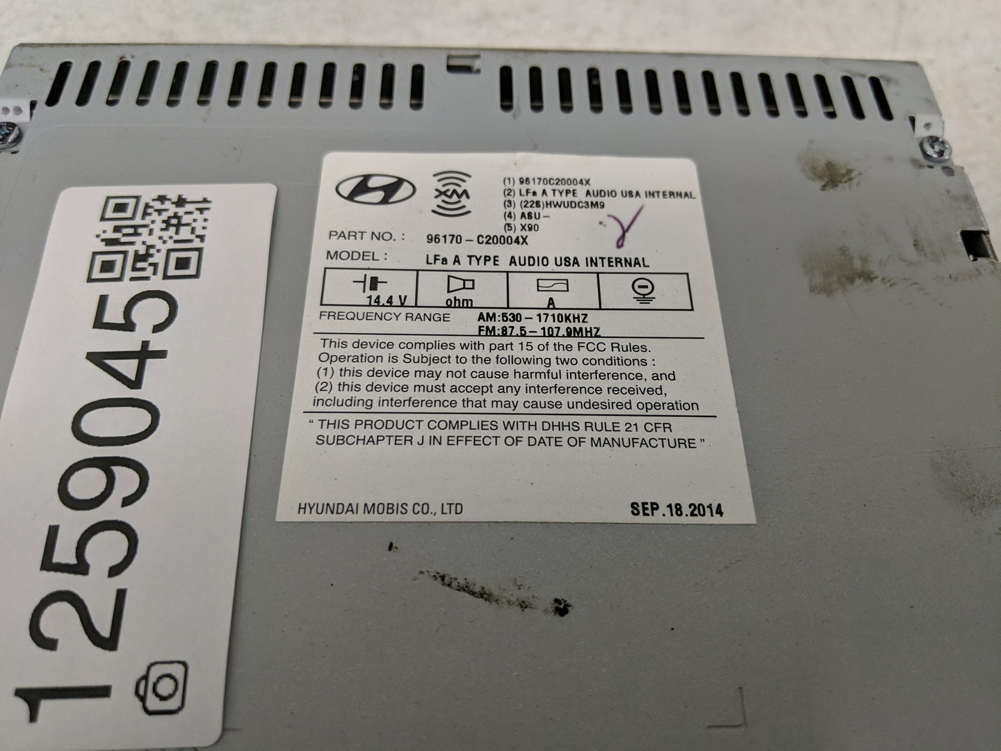 2015 Hyundai Sonata Radio AM FM Cd Player Receiver Replacement P/N:96170-C20004X Fits OEM Used Auto Parts - Oemusedautoparts