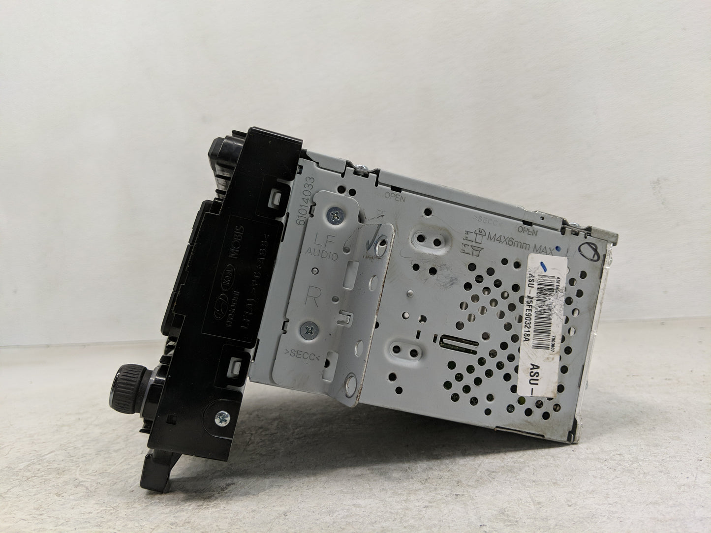 2015 Hyundai Sonata Radio AM FM Cd Player Receiver Replacement P/N:96170-C20004X Fits OEM Used Auto Parts - Oemusedautoparts