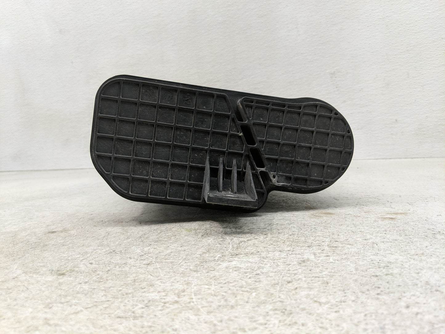 2015 Hyundai Sonata Fuel Vapor Charcoal Canister - Oemusedautoparts1.com