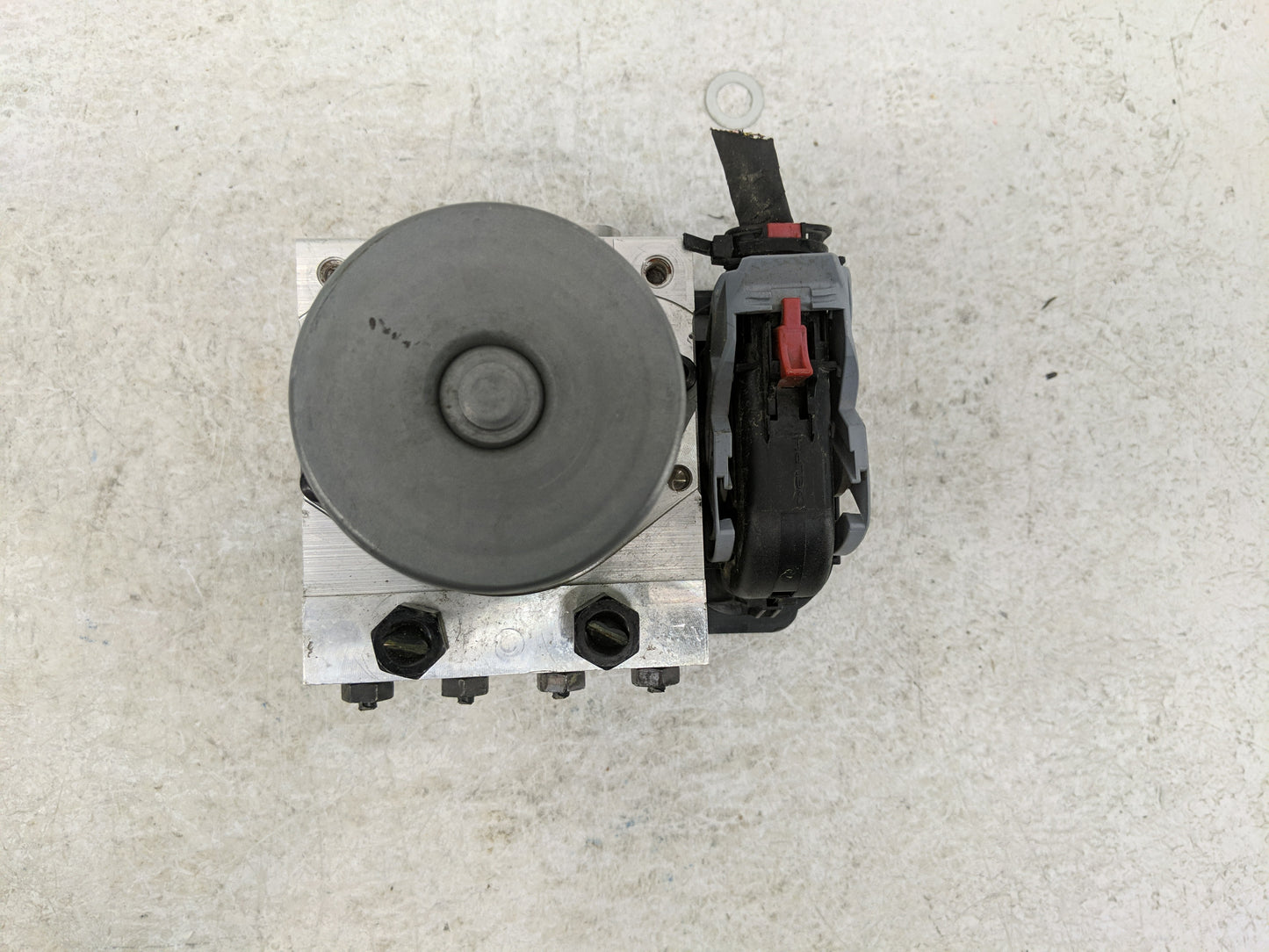 2015-2017 Hyundai Sonata ABS Pump Control Module Replacement P/N:C2589-30500 Fits Fits 2015 2016 2017 OEM Used Auto Parts - 